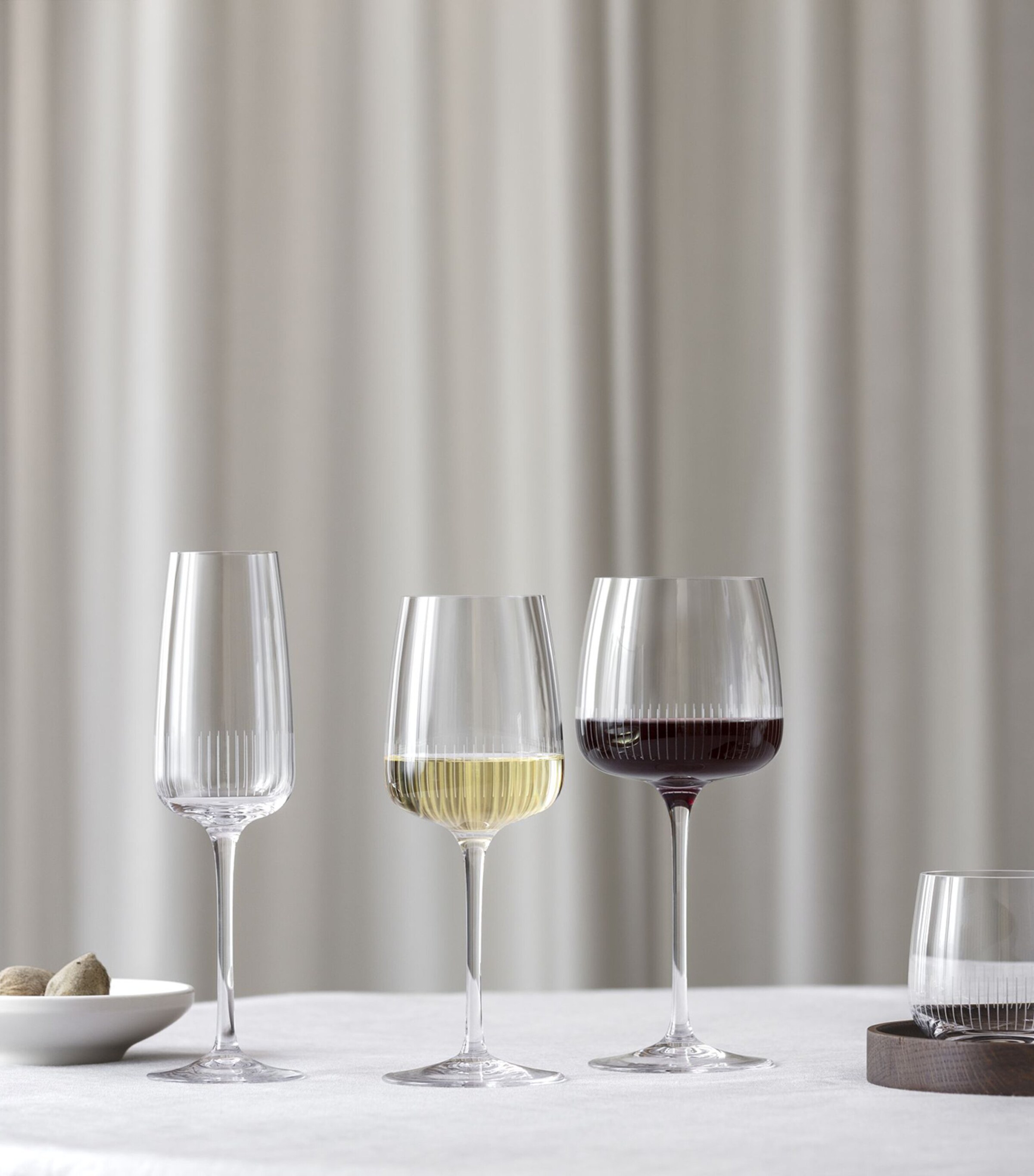 Set of 4 Crystal Afina Red Wine Glasses (200ml) CLEAR Image 6