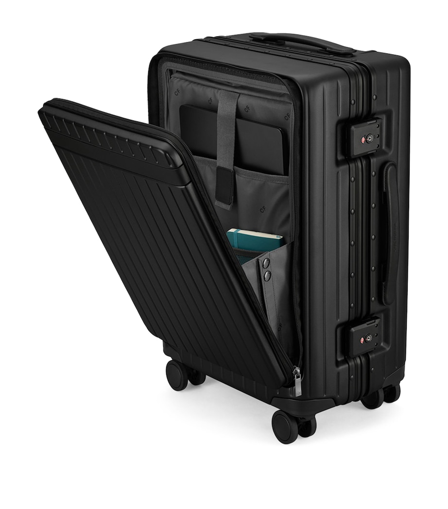 The Carry-On Pro Suitcase (55cm) BLACK/BLACK Image 3
