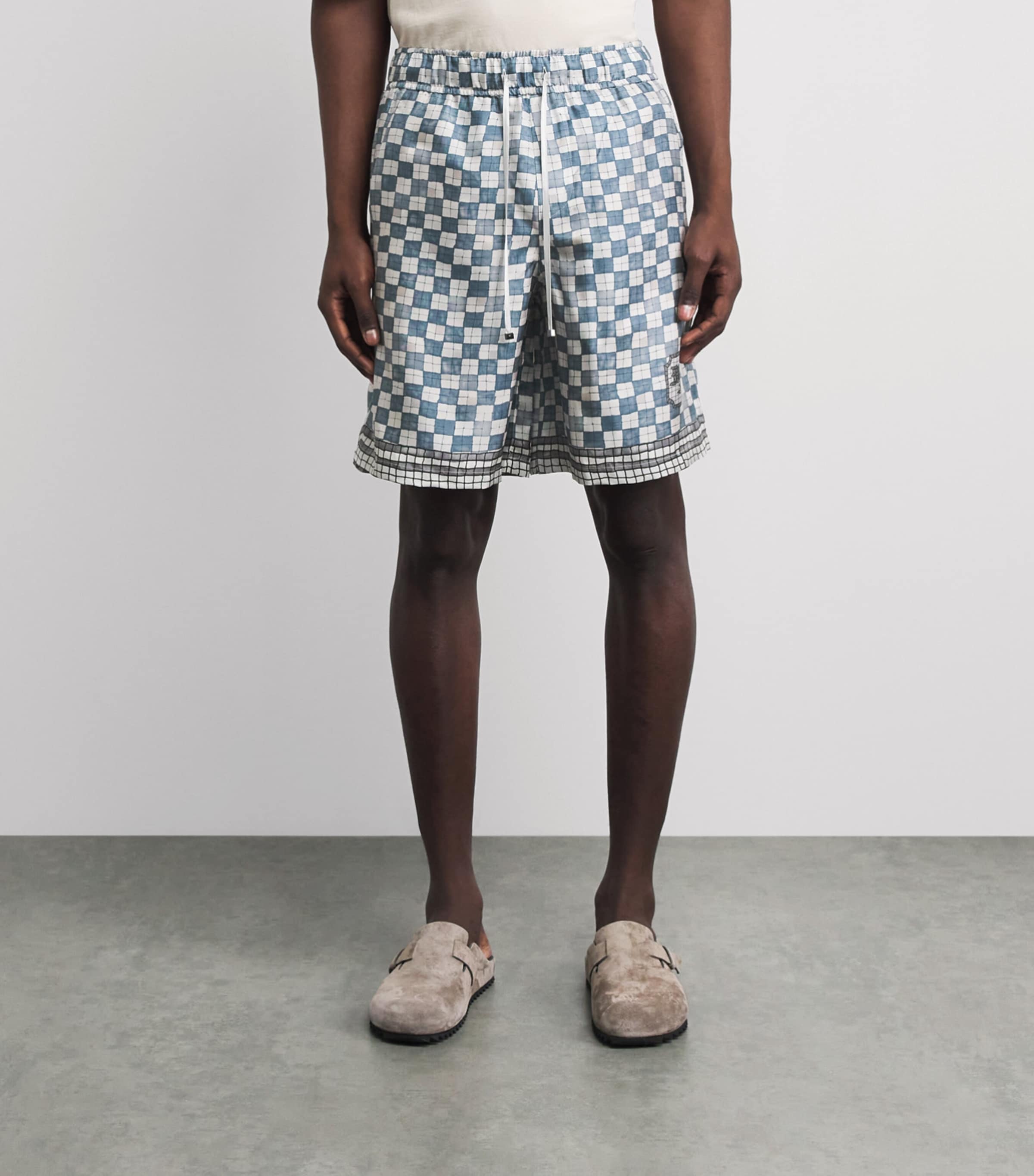 AMIRI Mens Château Crest Shorts Steel Image 4