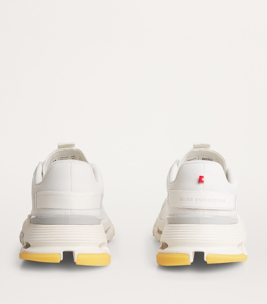On Cloudnova Form 2 Trainers White | Ivory Image 4