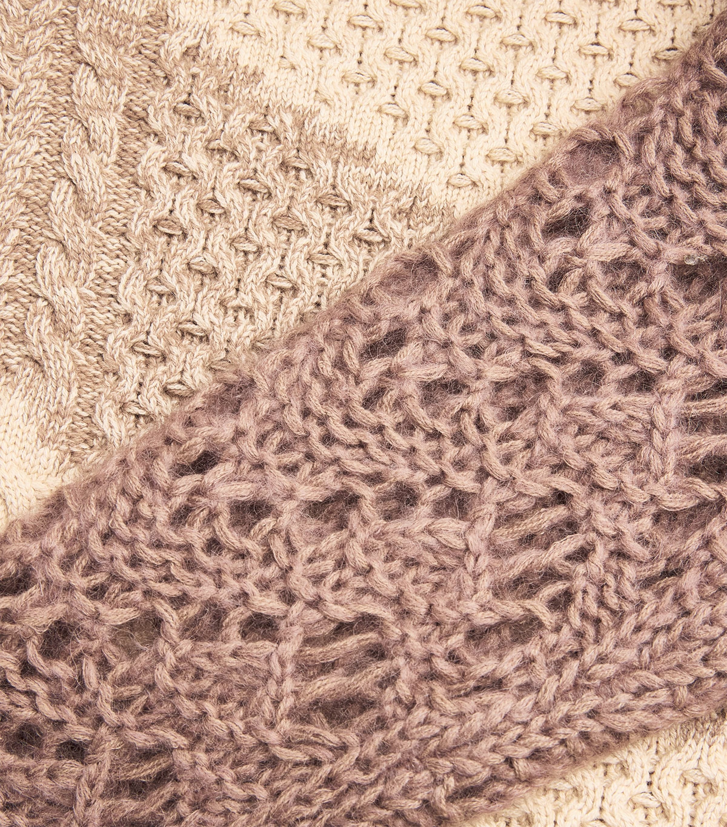 Cable-Knit Sweater VR3 CORDA/CACAO Image 5
