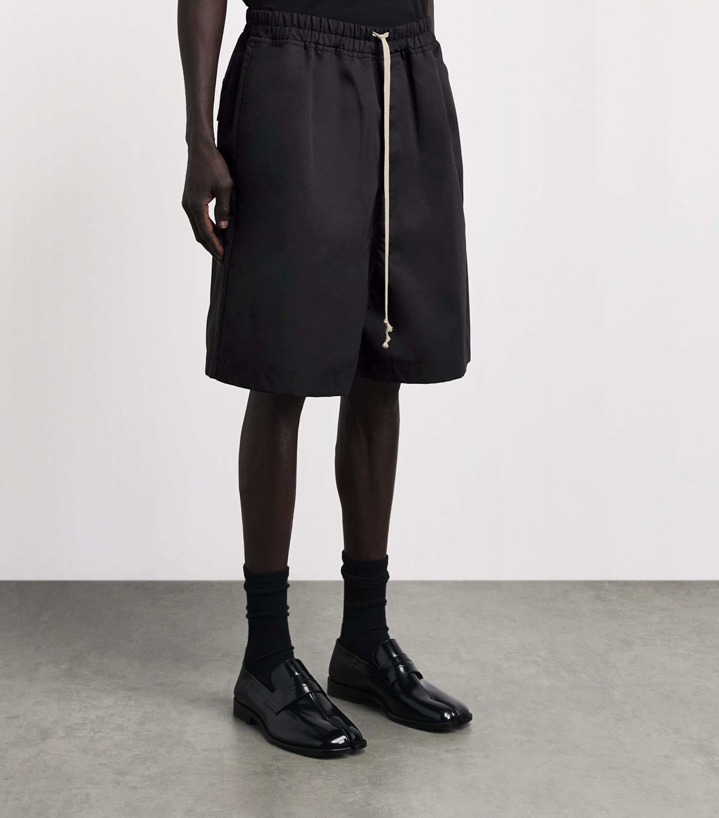 Rick Owens Mens Faun Drawstring Shorts Black Image 4