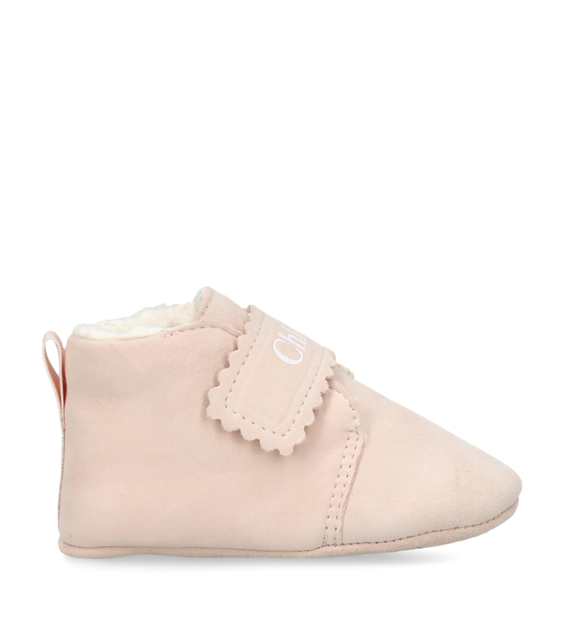 Chloé Pale Pink Baby Logo-print Suede Booties Eur 19 / 3 Uk In Pink