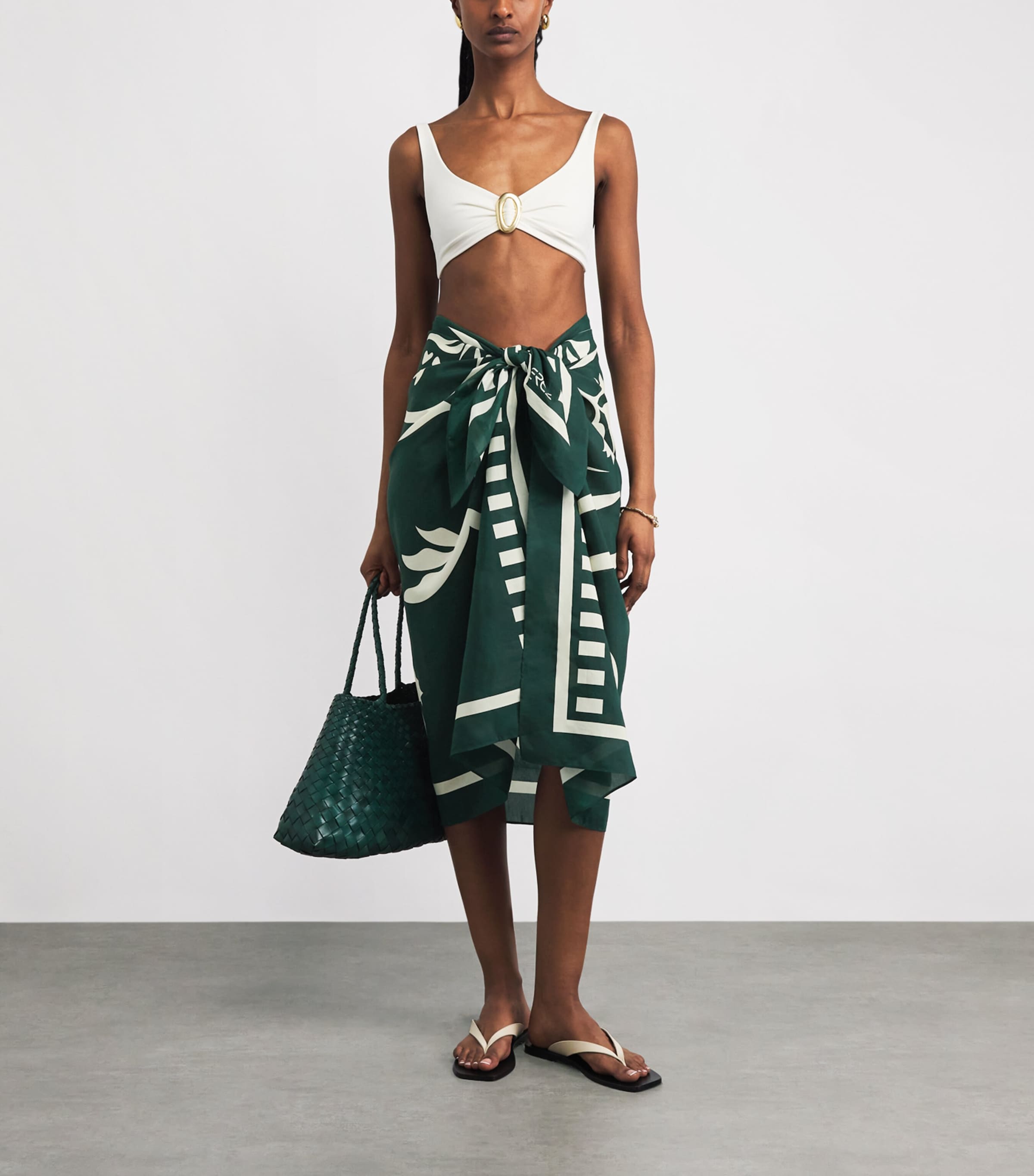 Eres Womens Silk-Cotton Mandapa Sarong Scarabee/pan Image 2