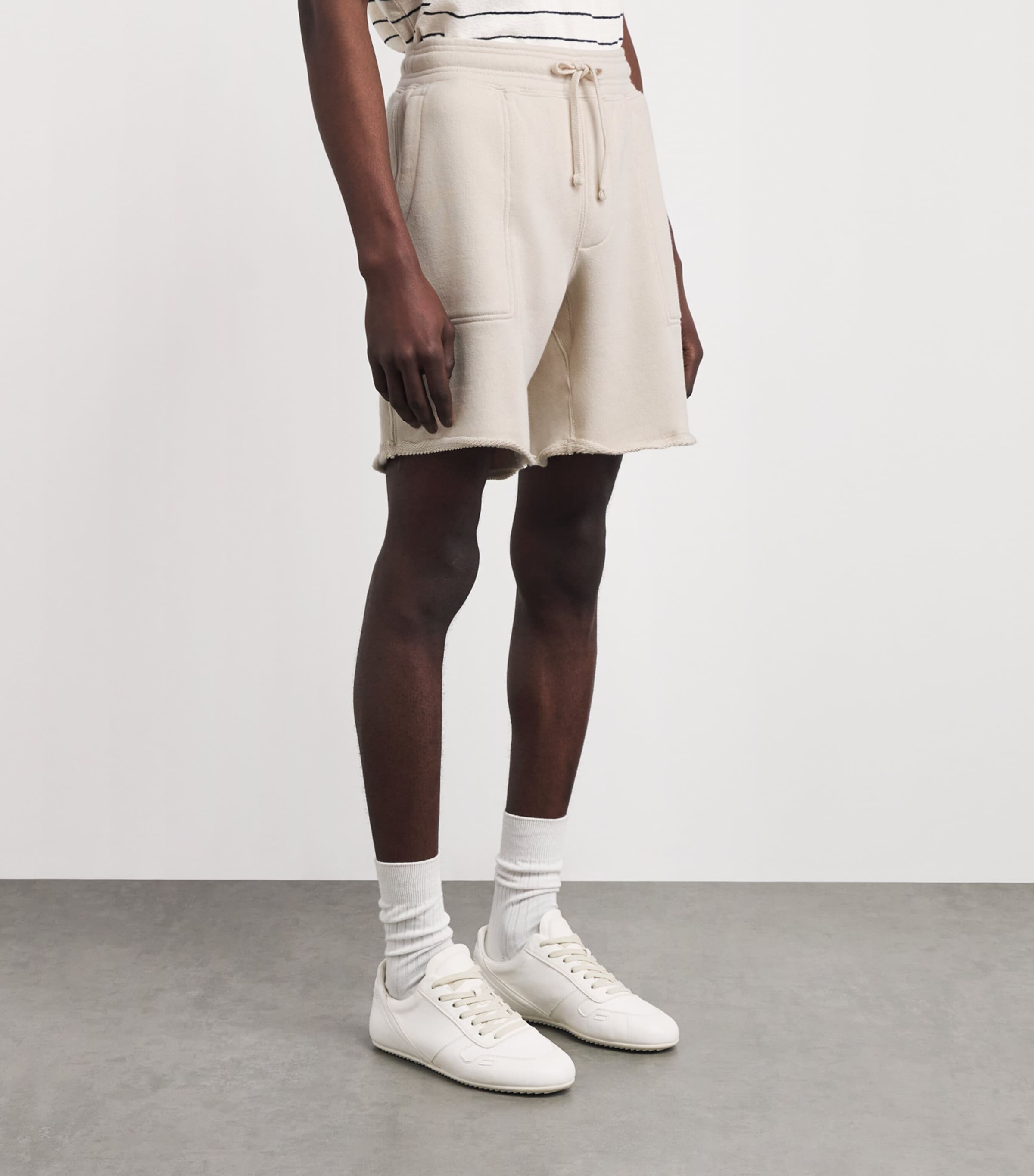 PAIGE Mens Cotton Ruiz Sweatshorts Washed Vanilla Bean Image 4