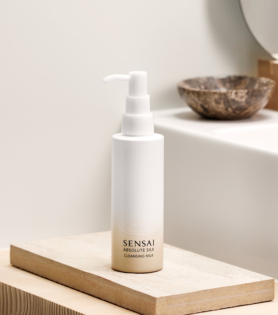 Absolute Silk Cleansing Milk (150ml) NO COLOUR Image 4