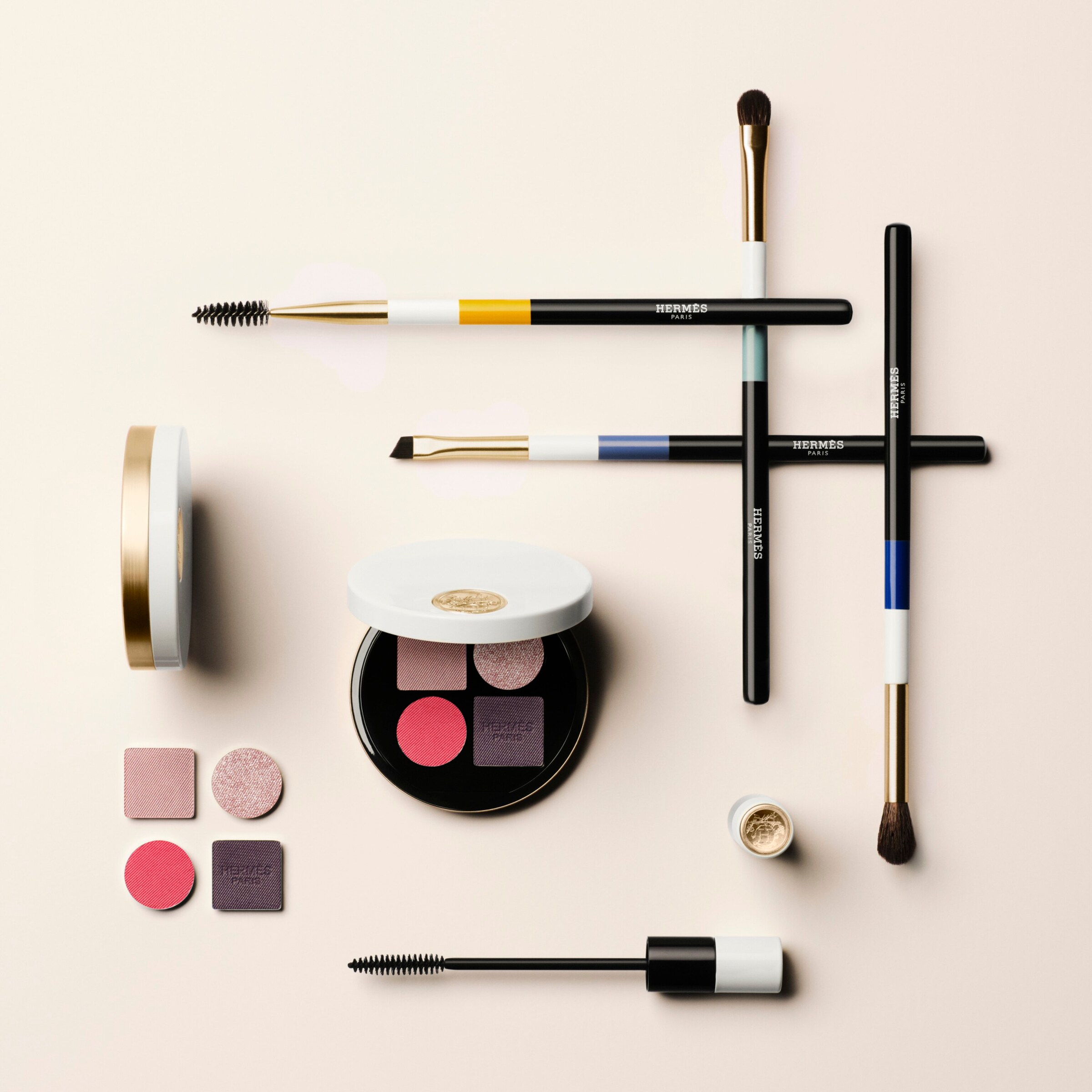 Ombres d'Hermès Eyeshadow Quartet 01 OMBRES PETALES Image 11