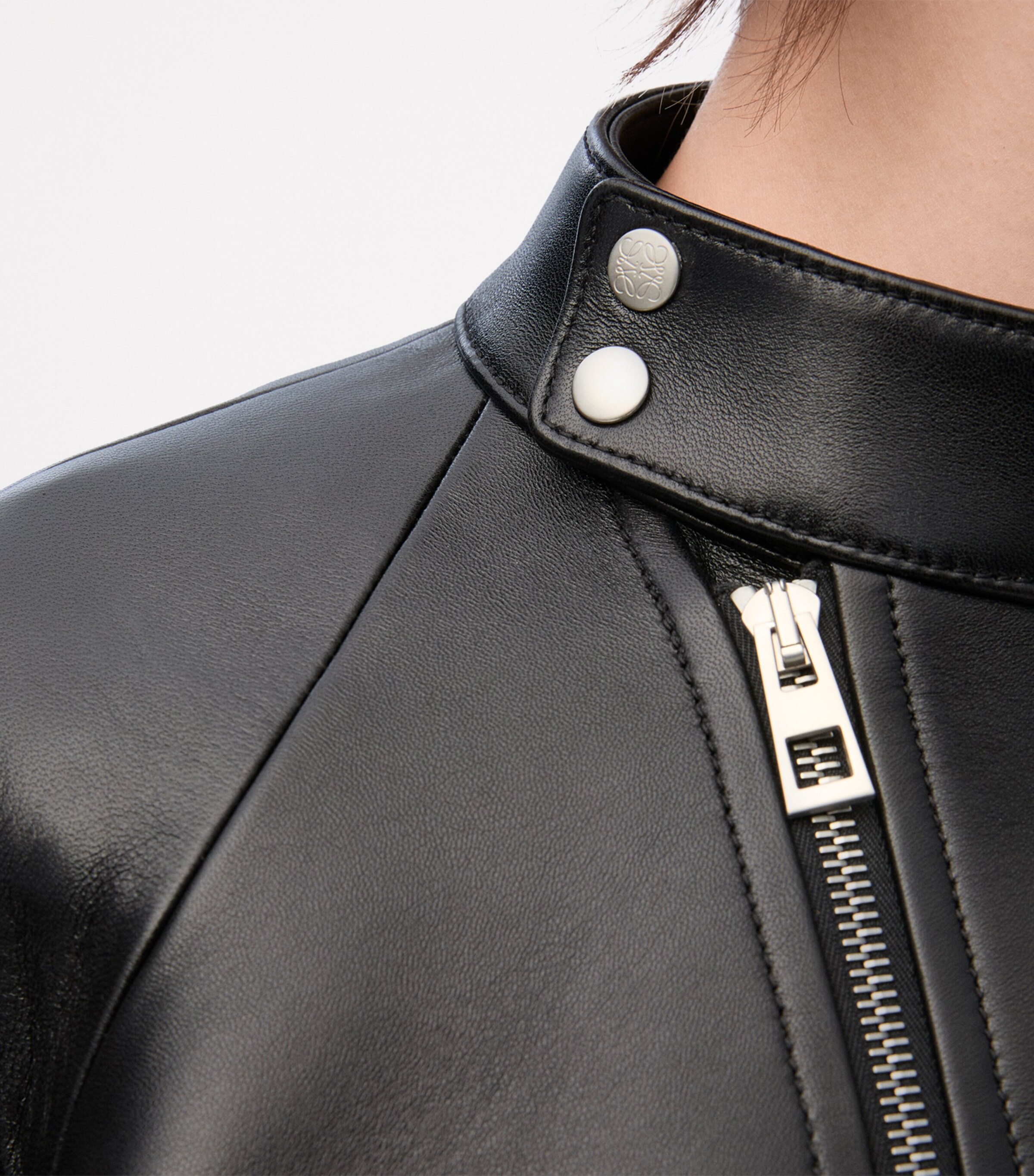 LOEWE Womens Leather Trapeze Jacket Black Image 6