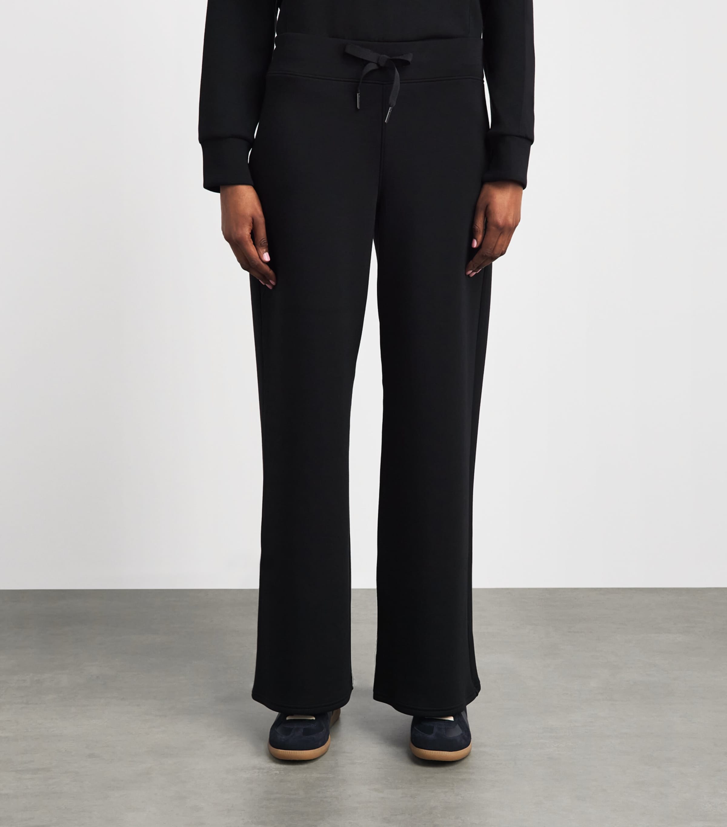 SPANX Womens SPANX AirEssentials Wide-Leg Sweatpants Very Black Image 4