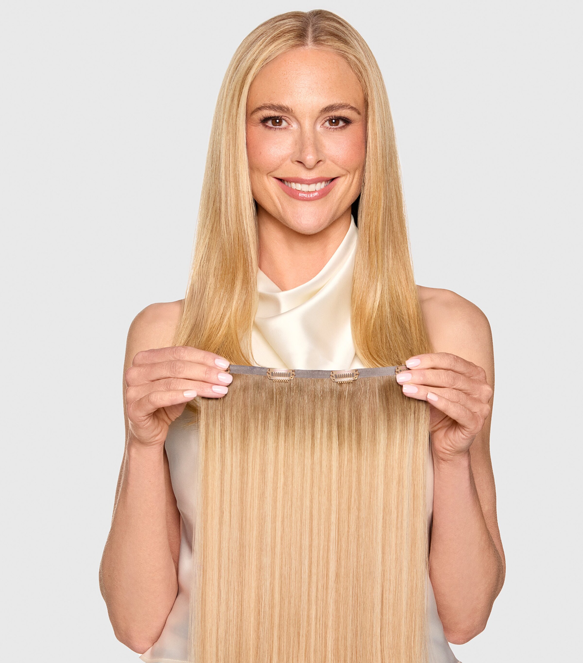 Beauty Works x Huda BARELY THERE Mix & Match Volumiser Clip-In Hair Extensions (20") HUDA Image 5