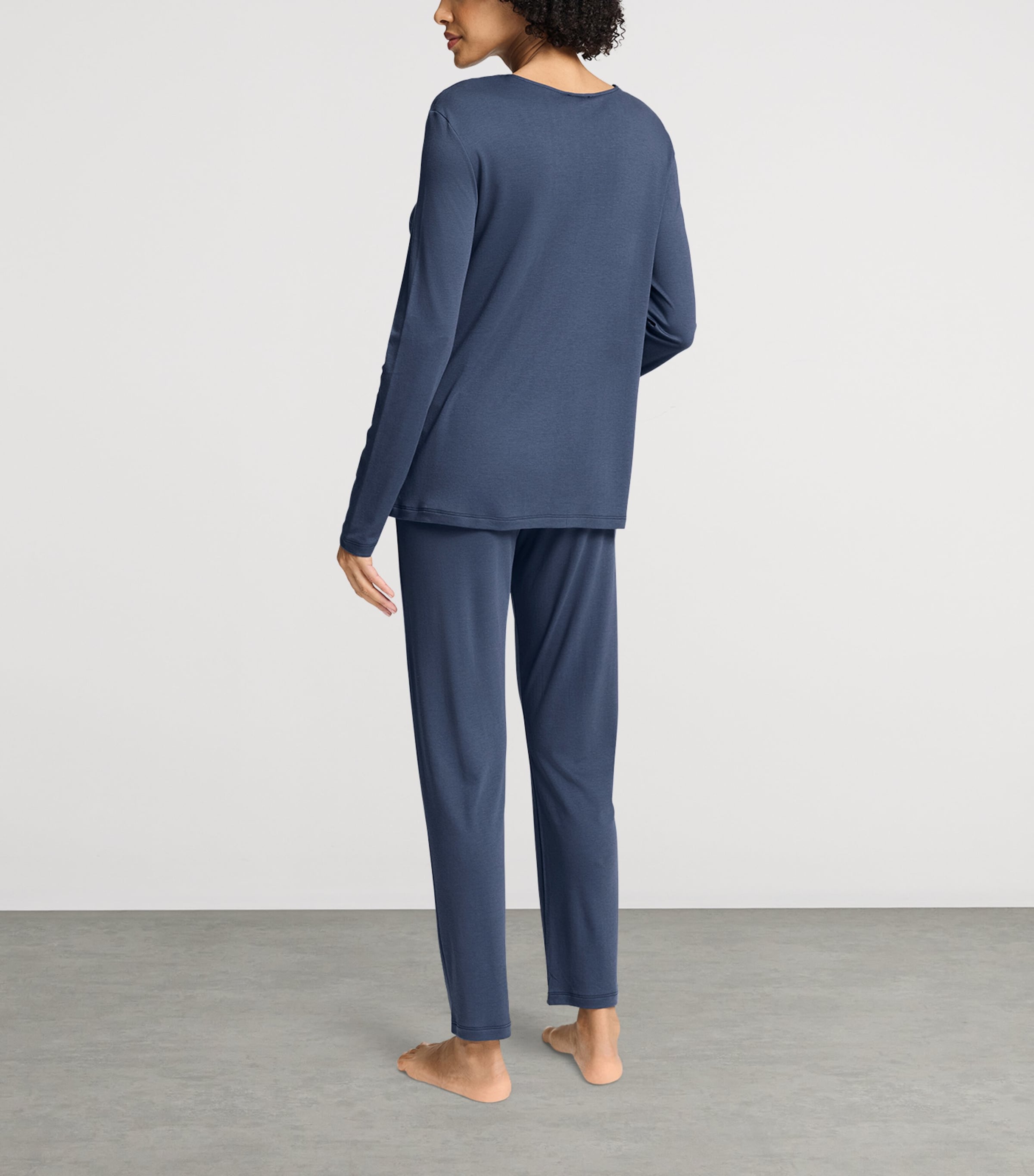 Hanro Womens Tyra Pyjama Set Vintage Indigo Image 4