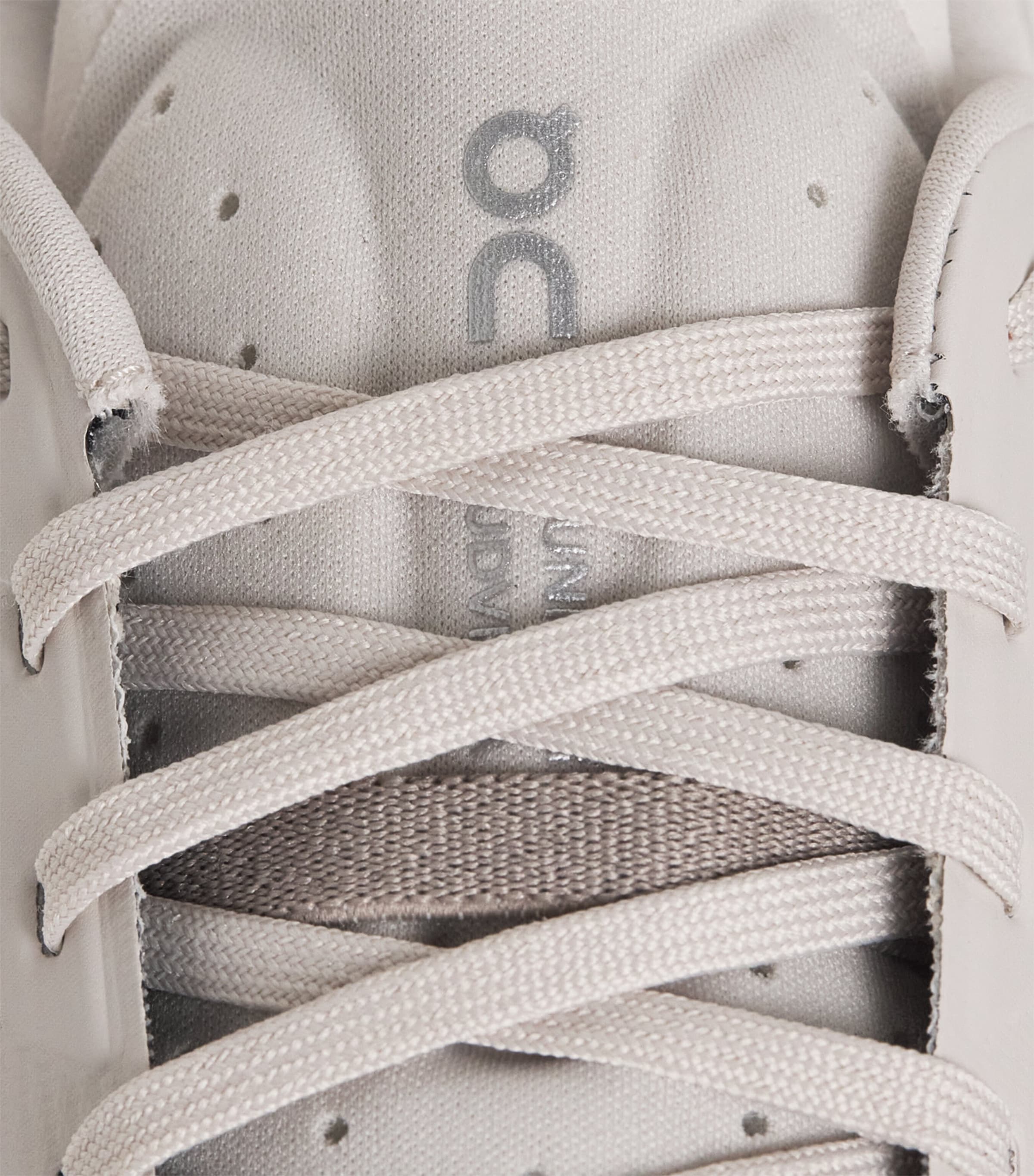 On Womens Cloudvista 3 Trainers Pearl | Cinder Image 7