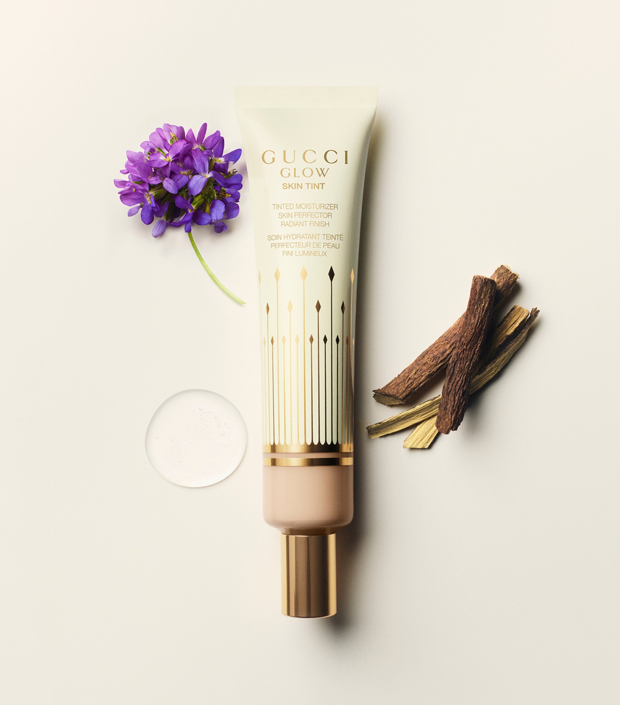 Glow Skin Tint 15 FAIR Image 4