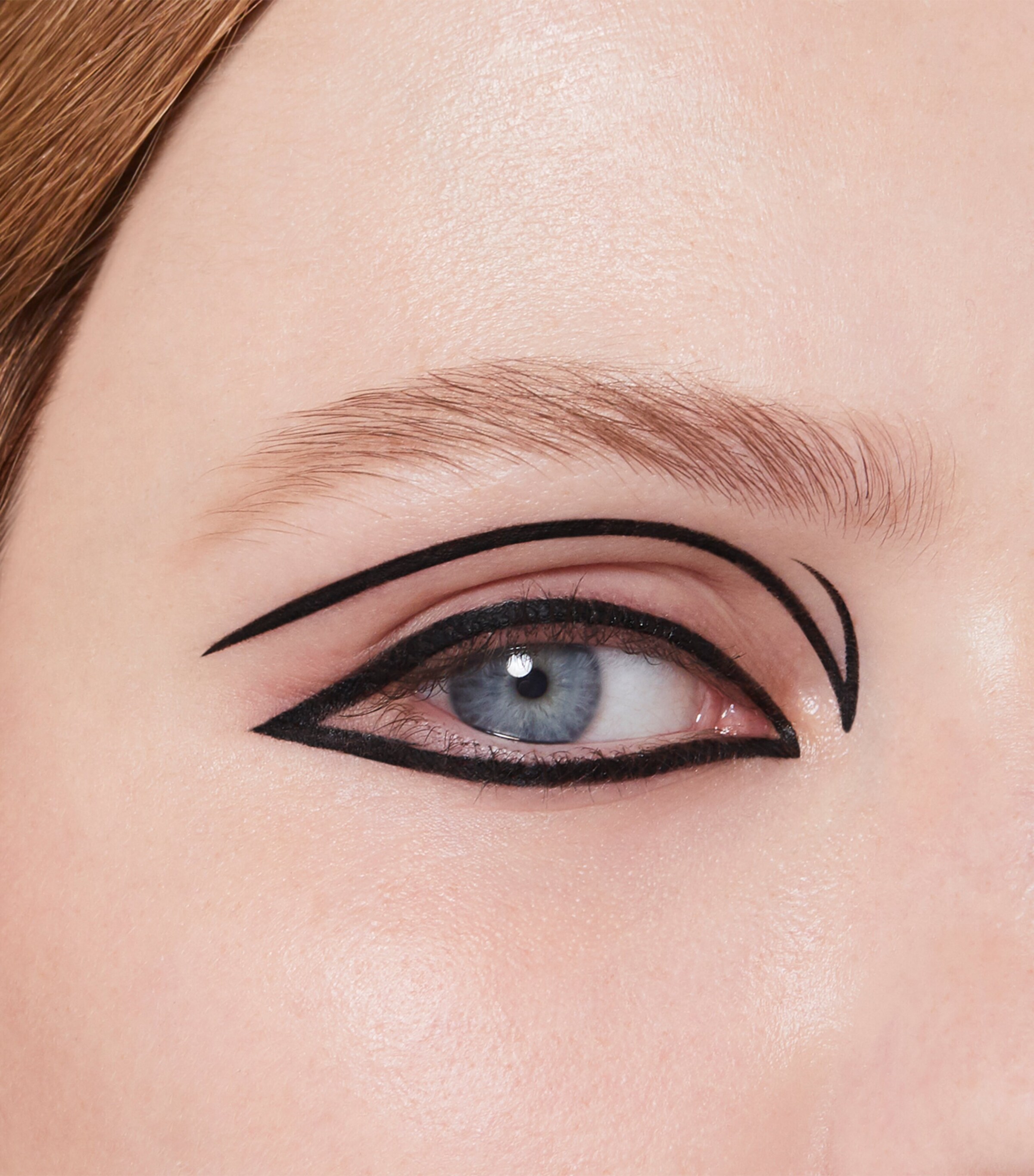 Stylo Définition L'Obscur Ink Liner BLACK Image 4