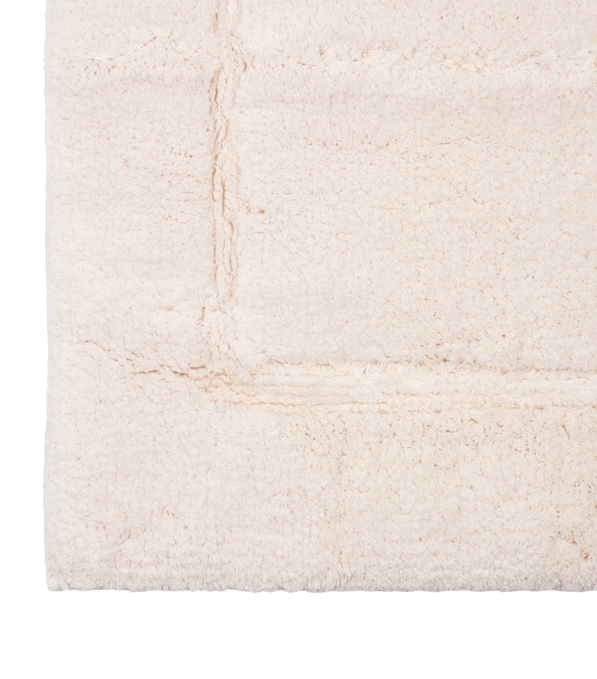 Yves Delorme Prestige Bath Mat (60cm x 100cm) Image 2