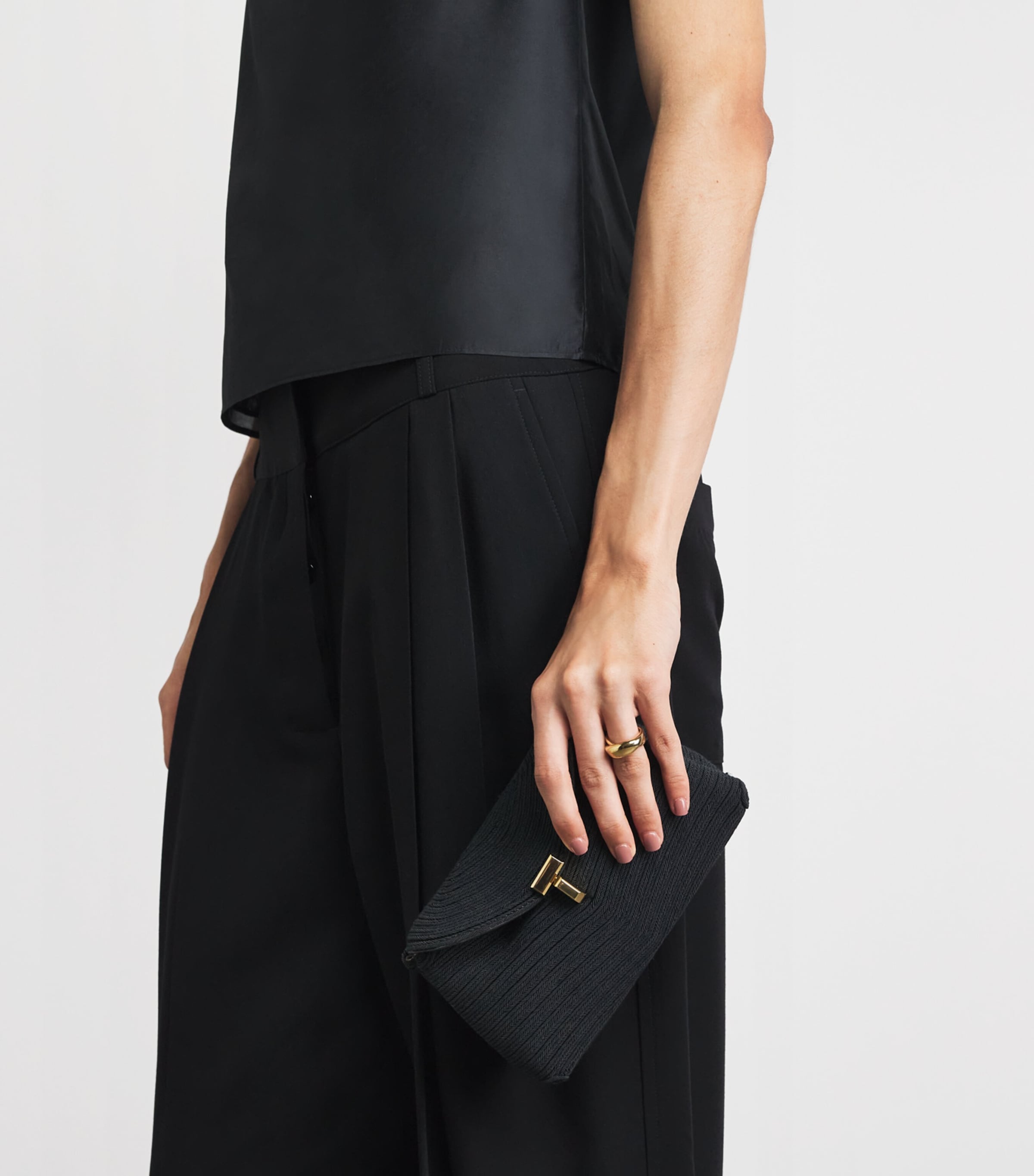 Toteme Mini Woven Clutch Bag Black Image 4