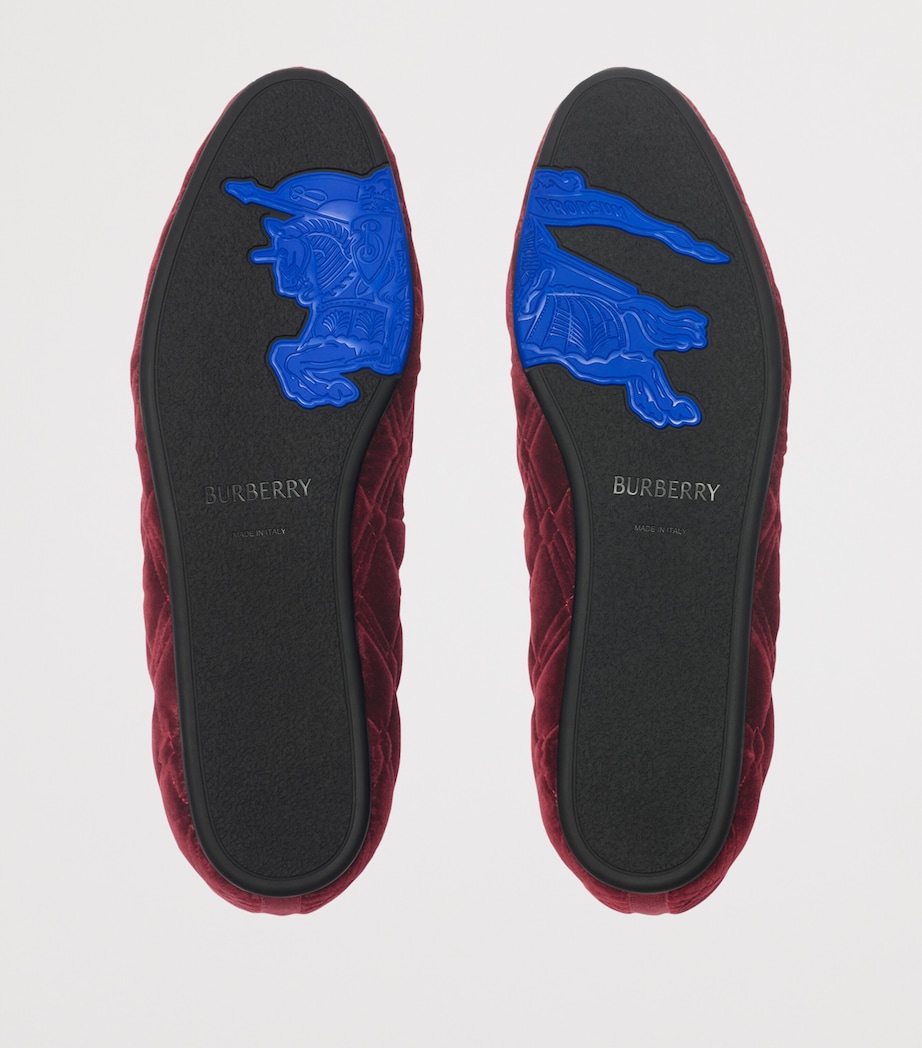 Velvet Quilted Estate Slippers WINE RED Image 5