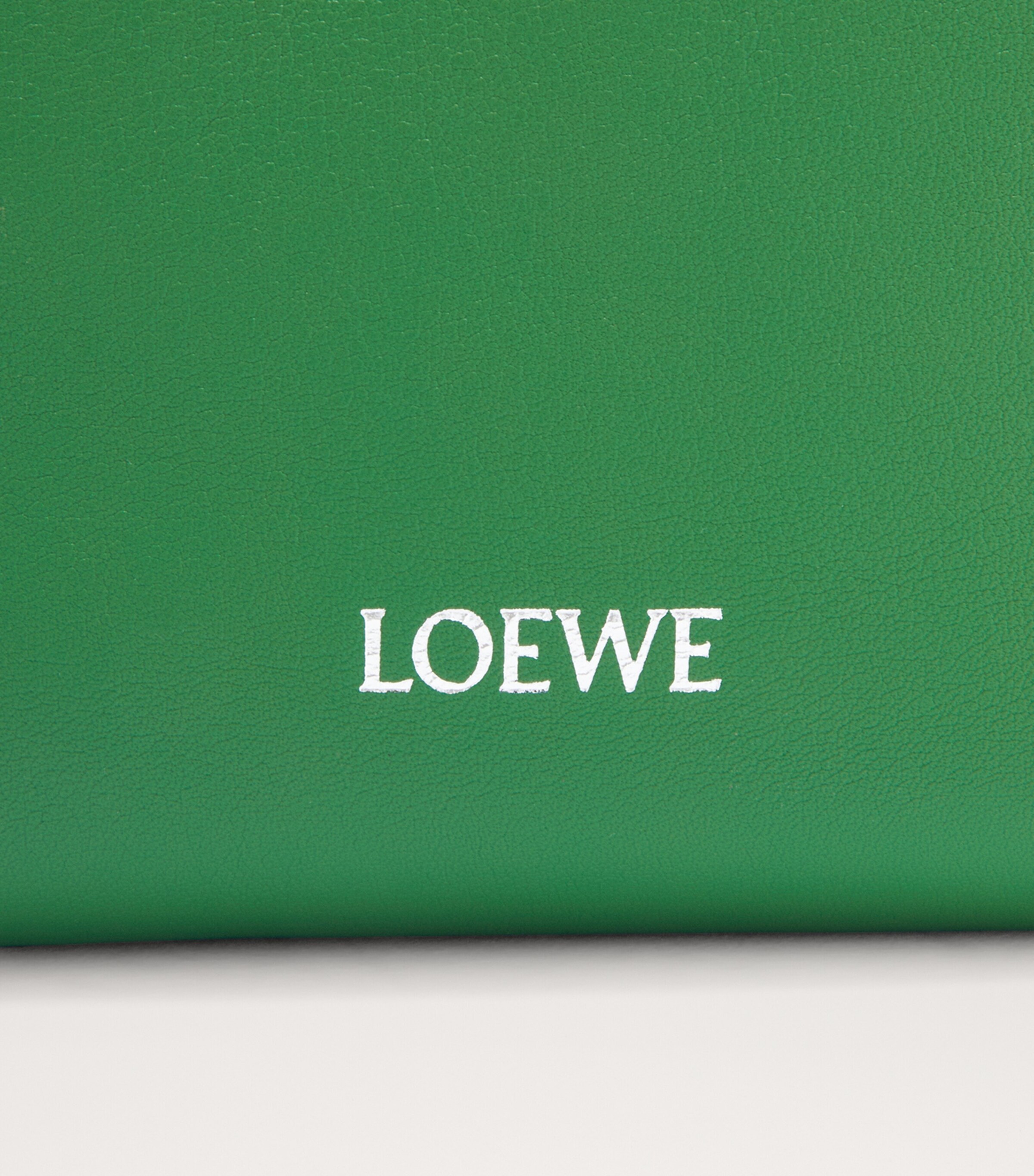 Leather Pebble Cross-Body Bag TROPICAL GREEN Image 7