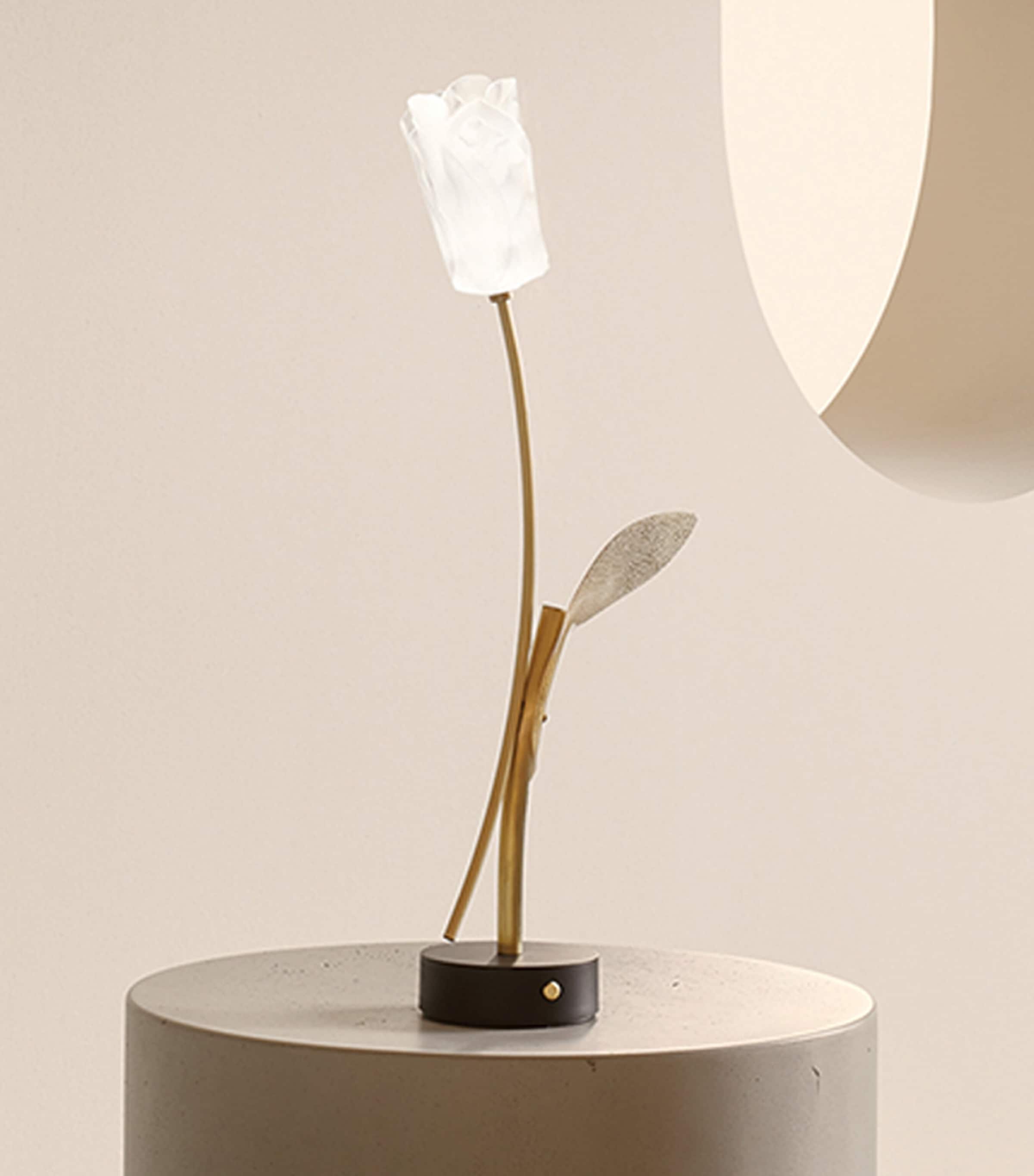 Tulip Battery Table Lamp WHITE & GOLD Image 3