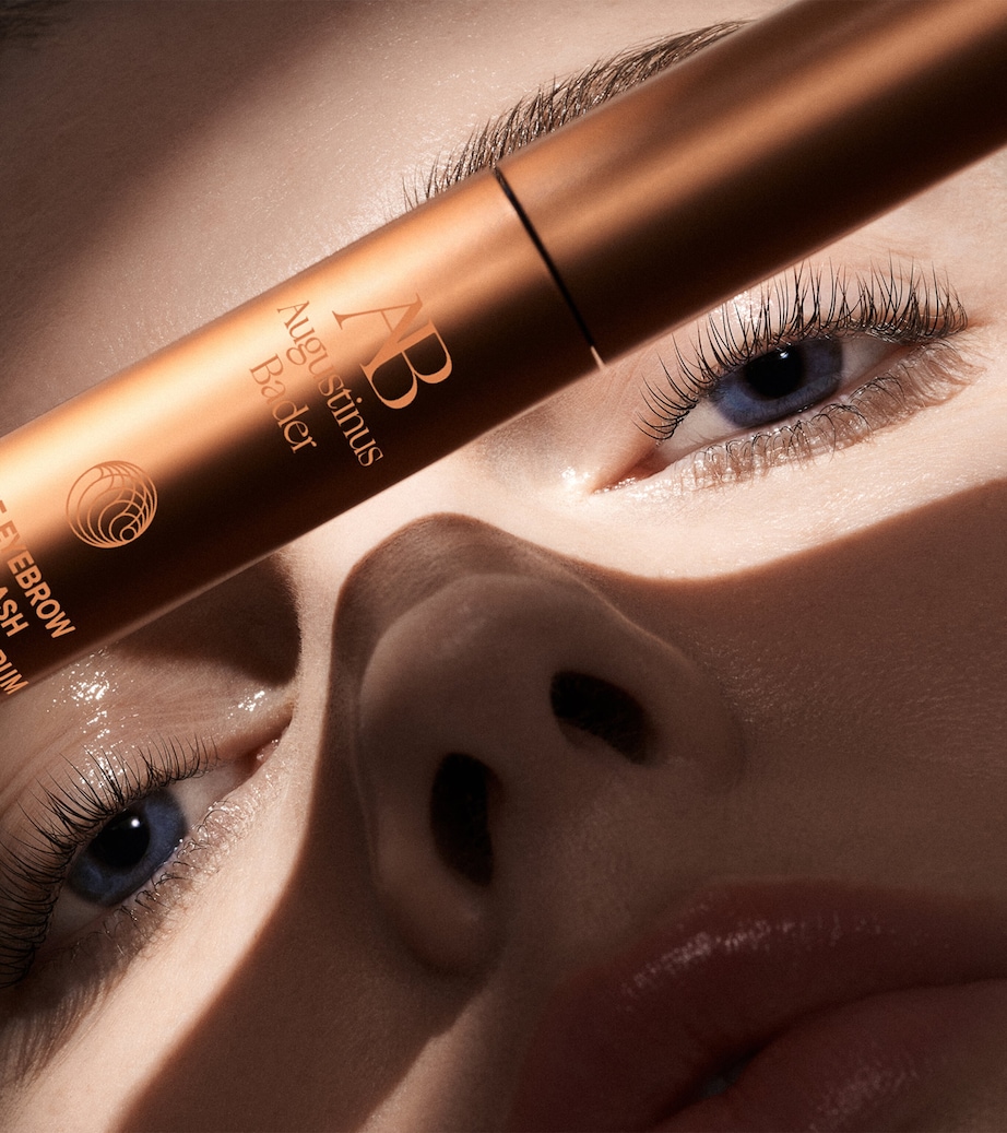 The Eyebrow & Lash Enhancing Serum (8ml) NO COLOUR Image 7