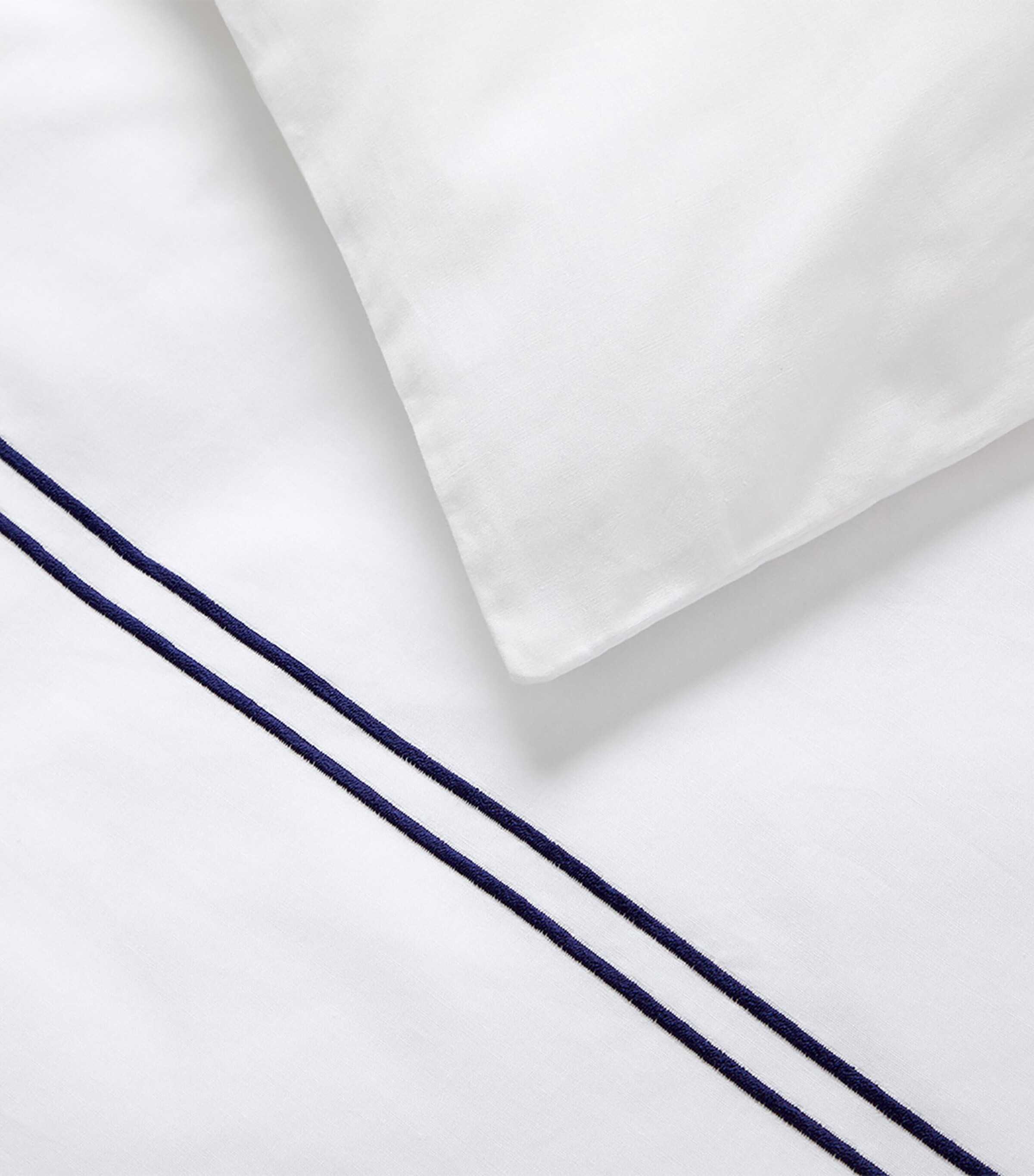 Yves Delorme Organic Cotton Duo Marine Super King Duvet Cover (260cm x 220cm) Marine Image 3