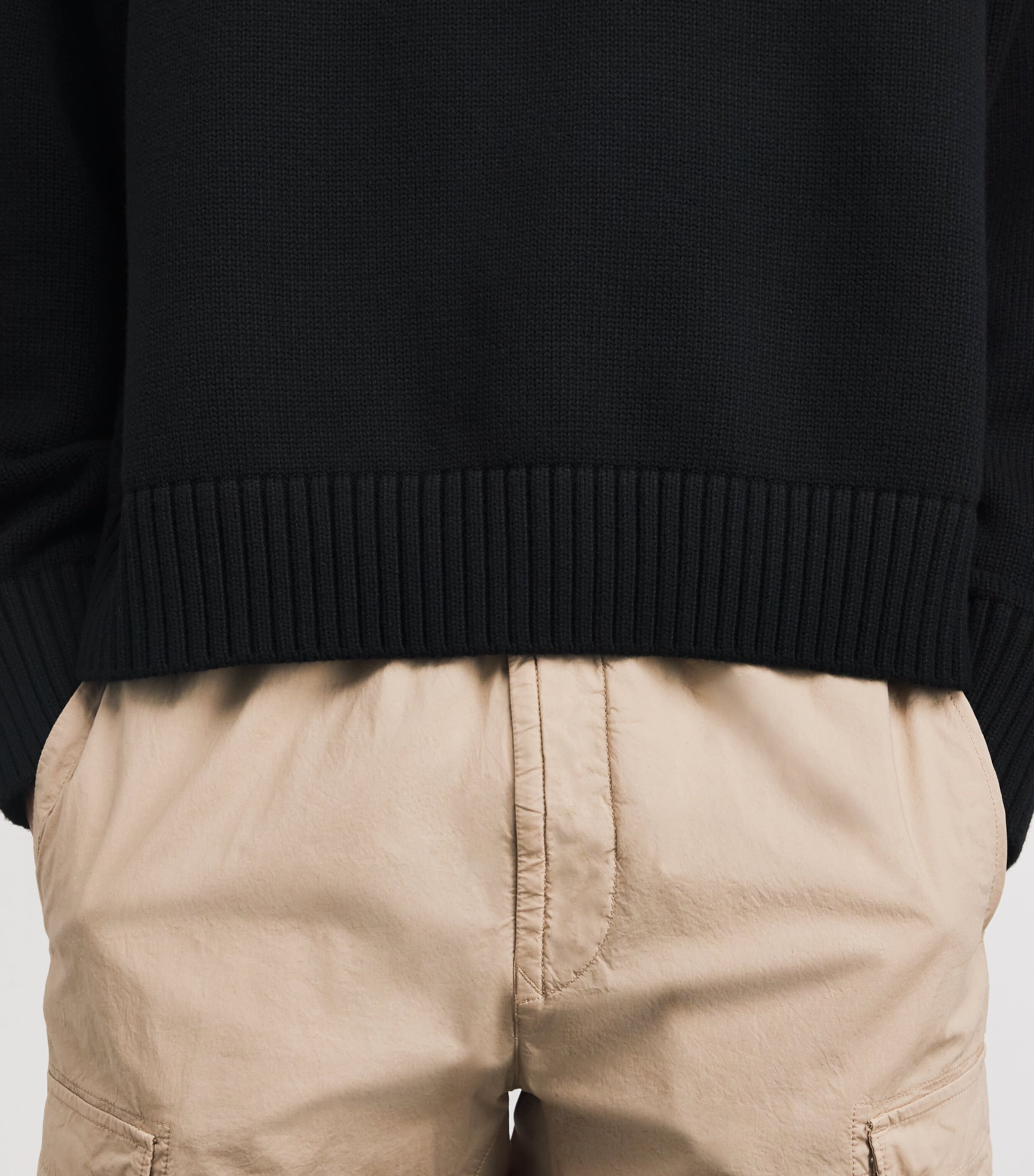 Stretch-Cotton Cargo Trousers V009A Image 6