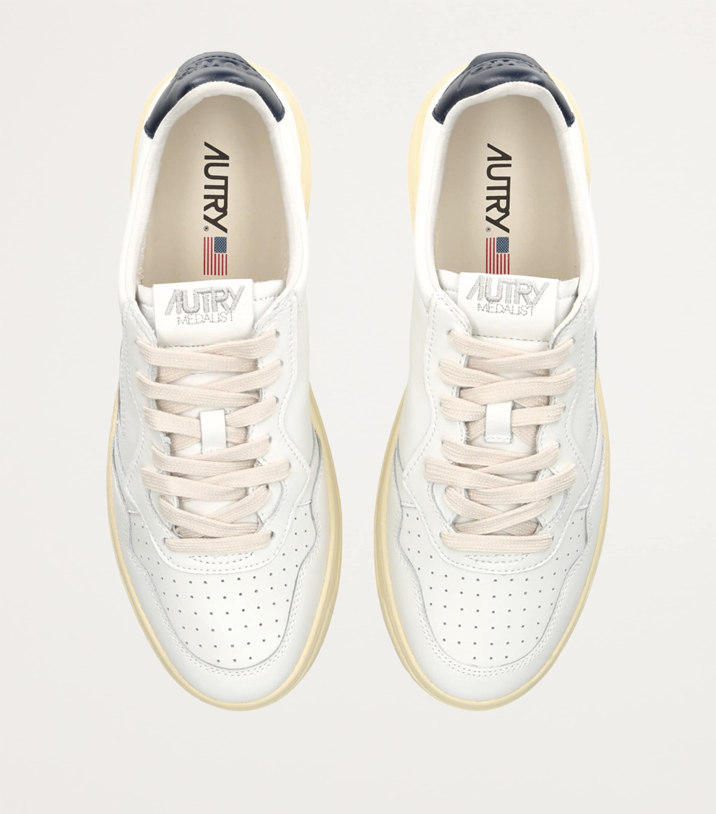 Leather Medalist Low-Top Sneakers WHITE/OTH Image 4