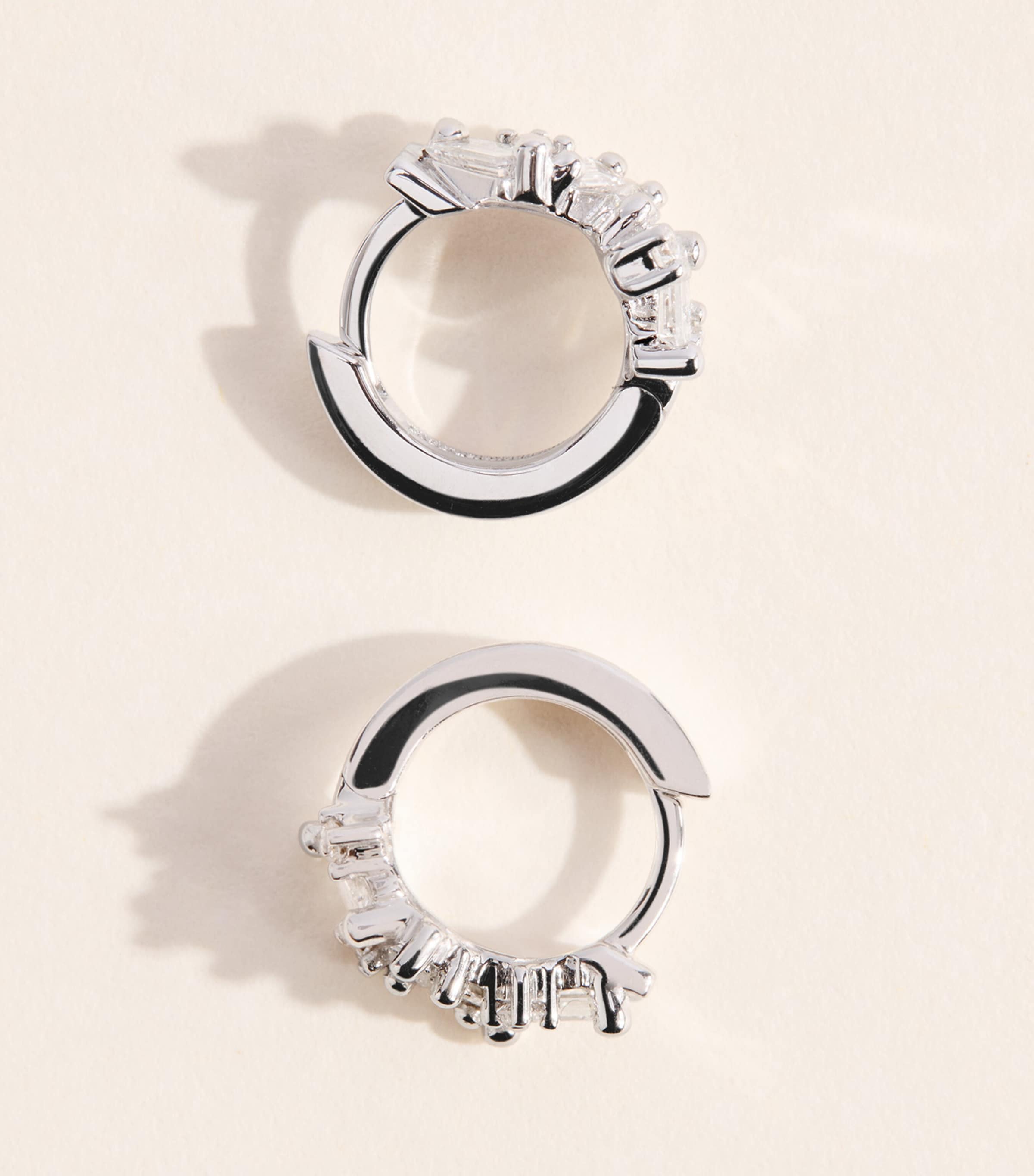 Suzanne Kalan White Gold and Diamond Frenzy Huggie Earrings Wg/wd Image 4