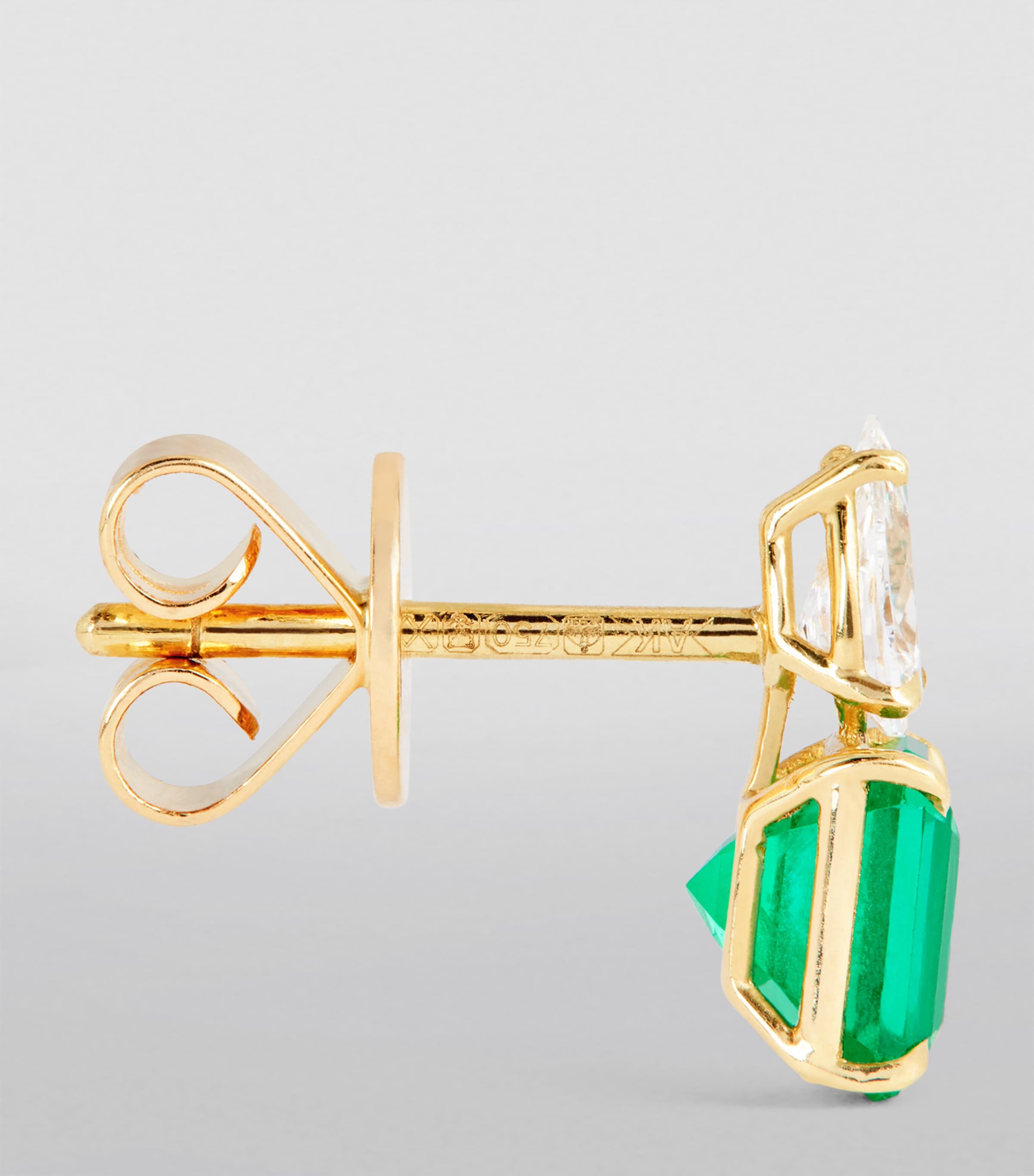 Yellow Gold, Diamond and Emerald Single Stud Earring YELOW GOLD Image 3