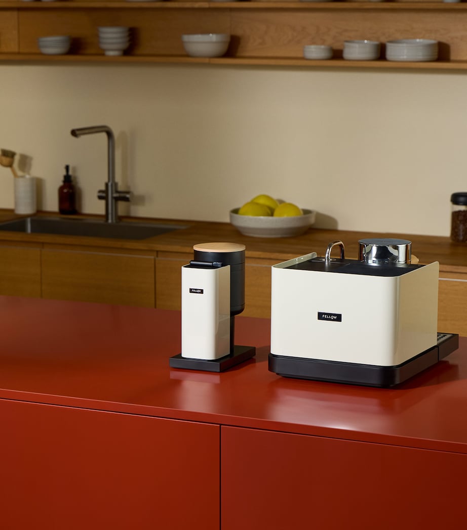 FELLOW Opus 2 Conical Burr Grinder Sesame With Maple Image 7