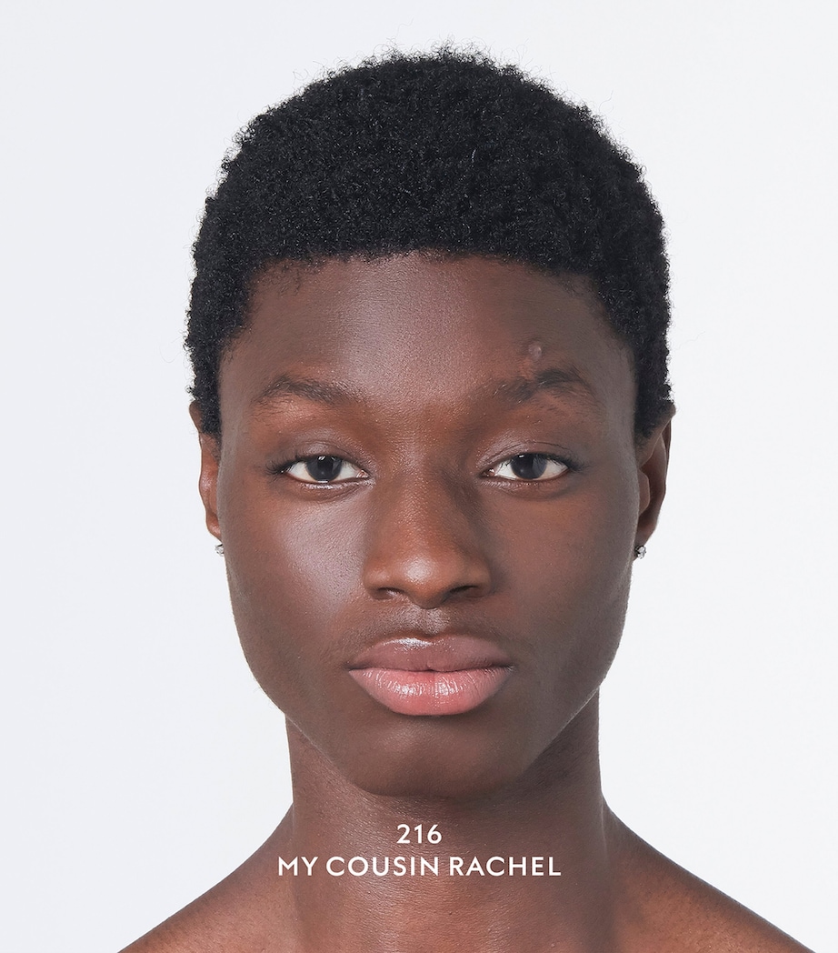 Gucci’s Rouge de Beauté Brillant Glow & Care Lip Colour 216 Image 6