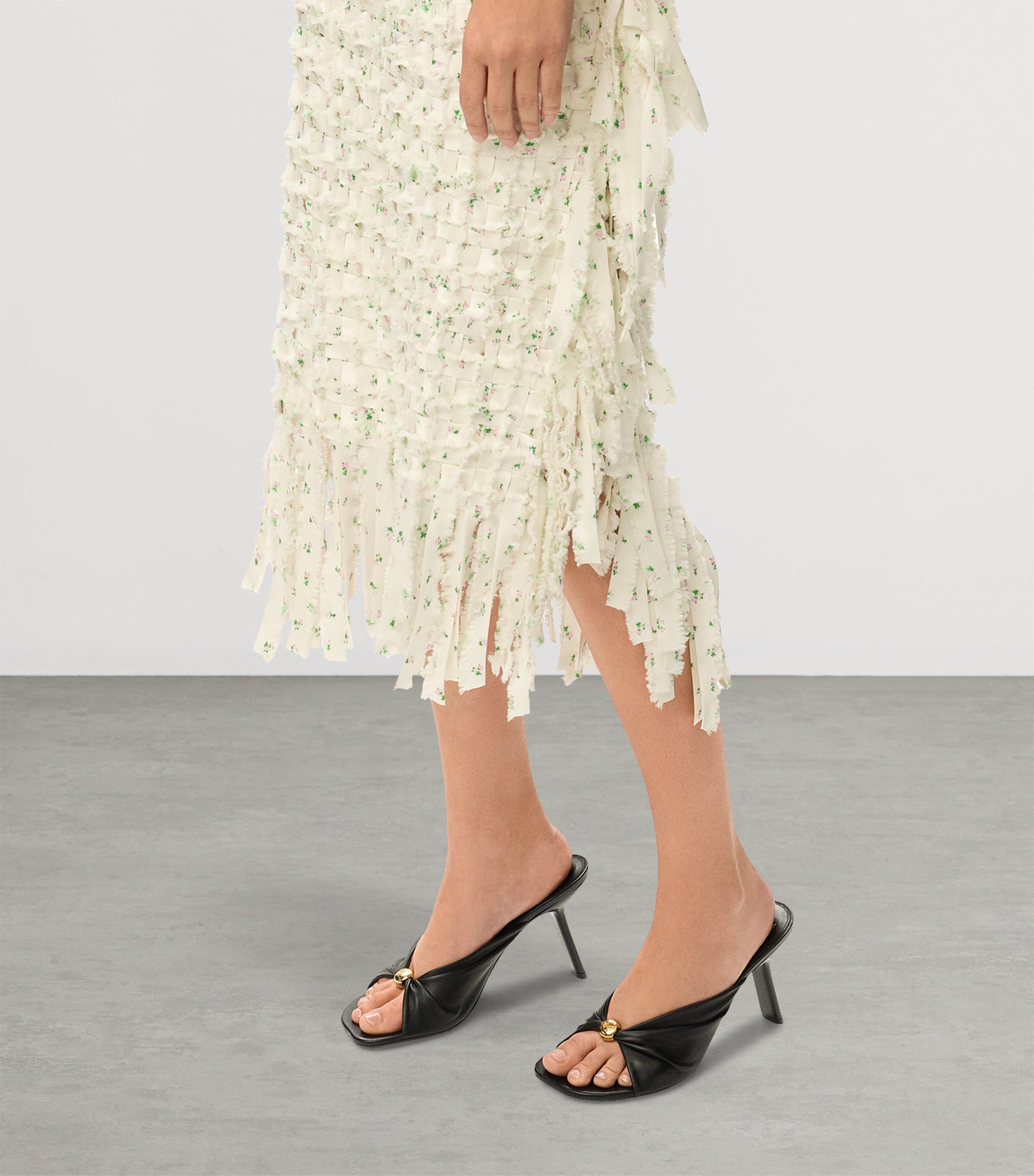 LOEWE x Paula's Ibiza Leather Pebble Heeled Sandals 90 Black Image 2