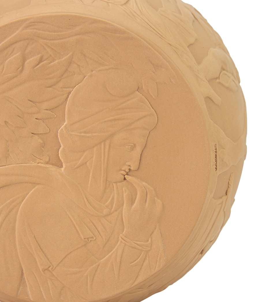 Large Iconic Portland Vase (26cm) BEIGE Image 6