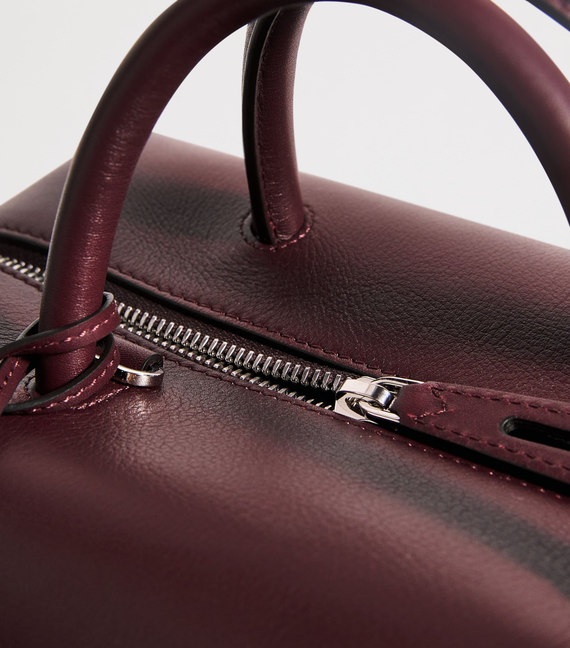 【MAX MARA】 Medium natural leather bowler bag Medium natural leather bowler bag, bordeaux | 