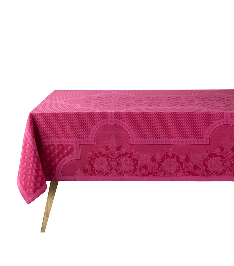 Palais Venitien Tablecloth (175cm x 320cm) PINK Image 1