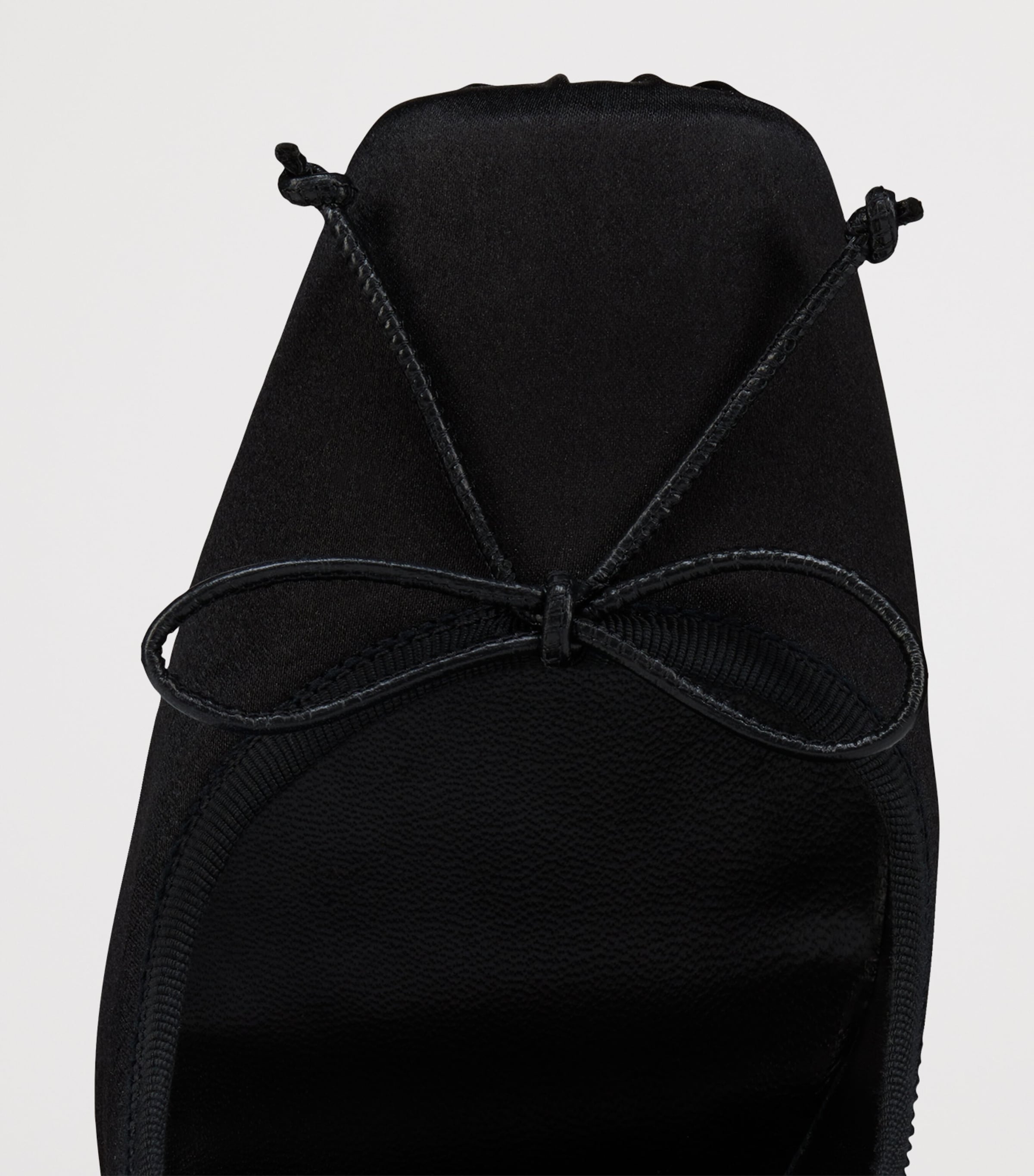 Cassia Nodo Leather Pumps 100 B439 Image 4