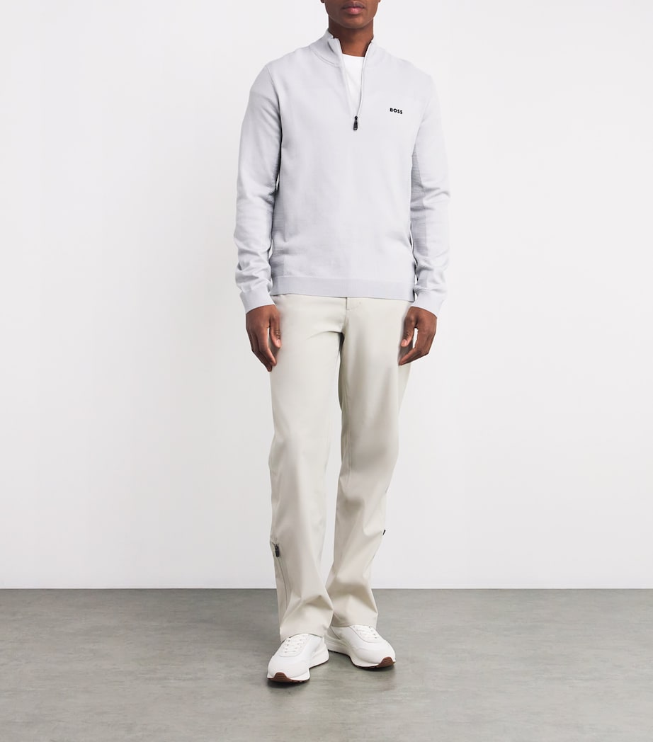 Momentum X Quarter-Zip Sweater PASTEL GREY Image 2
