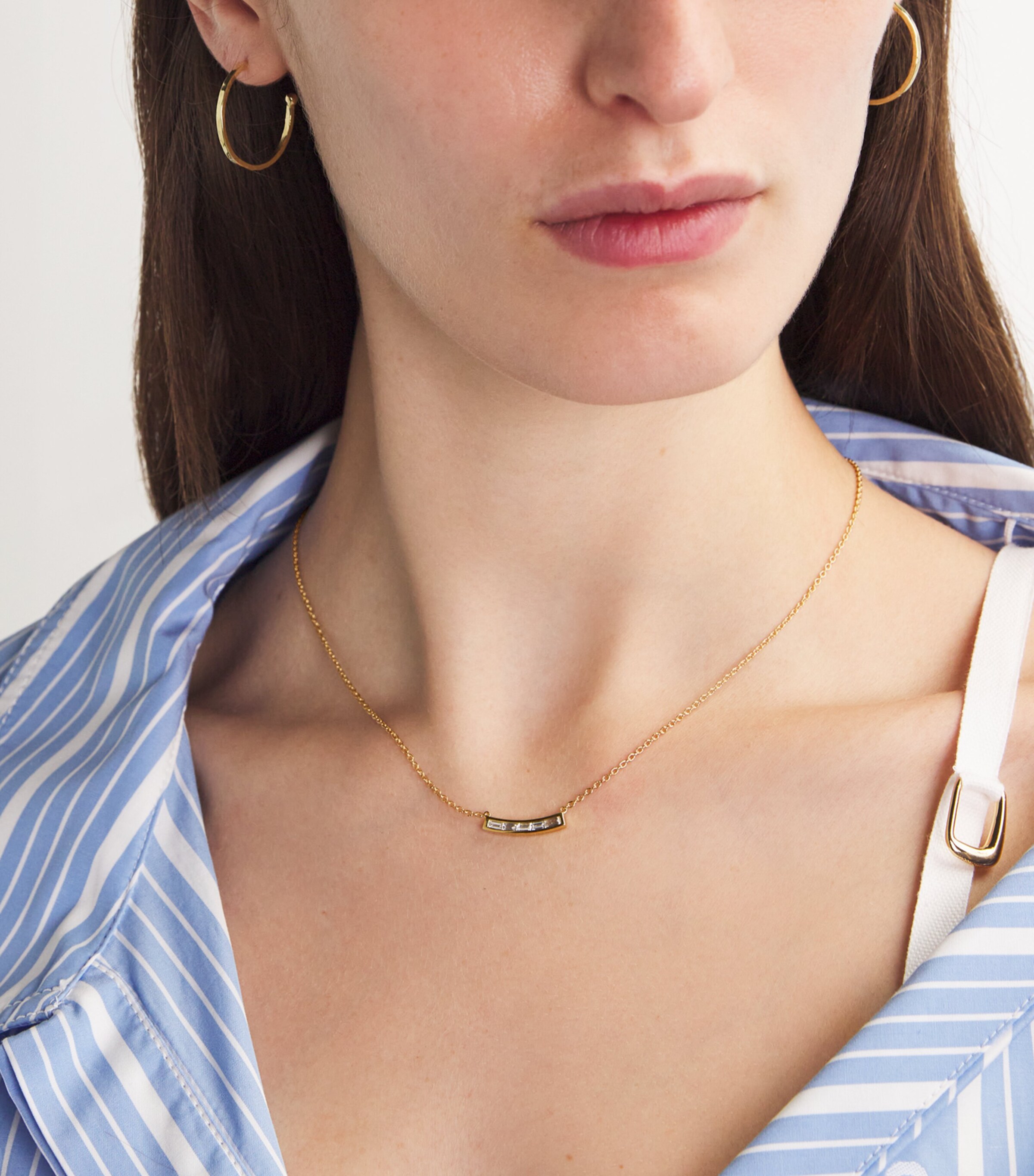 Yellow Gold and Baguette Diamond Necklace YELLOW GOLD Image 4