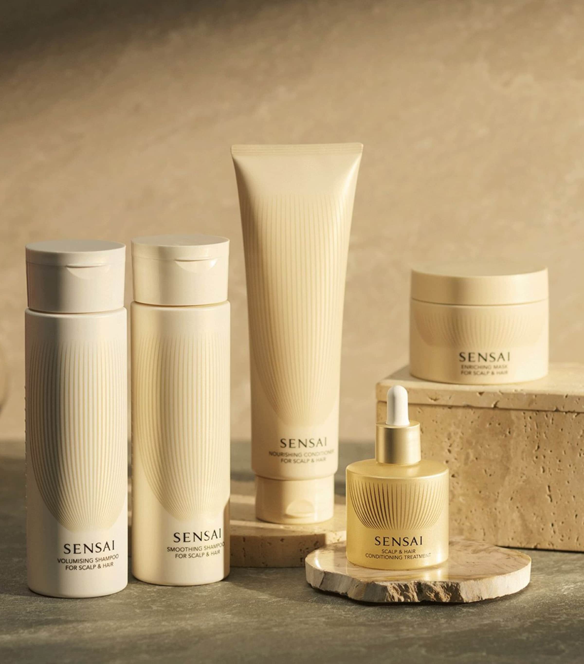 Sensai Volumising Shampoo (300ml) Image 6