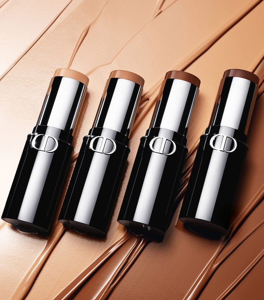 Dior Forever Skin Contour 001 LIGHT CONTOUR Image 3