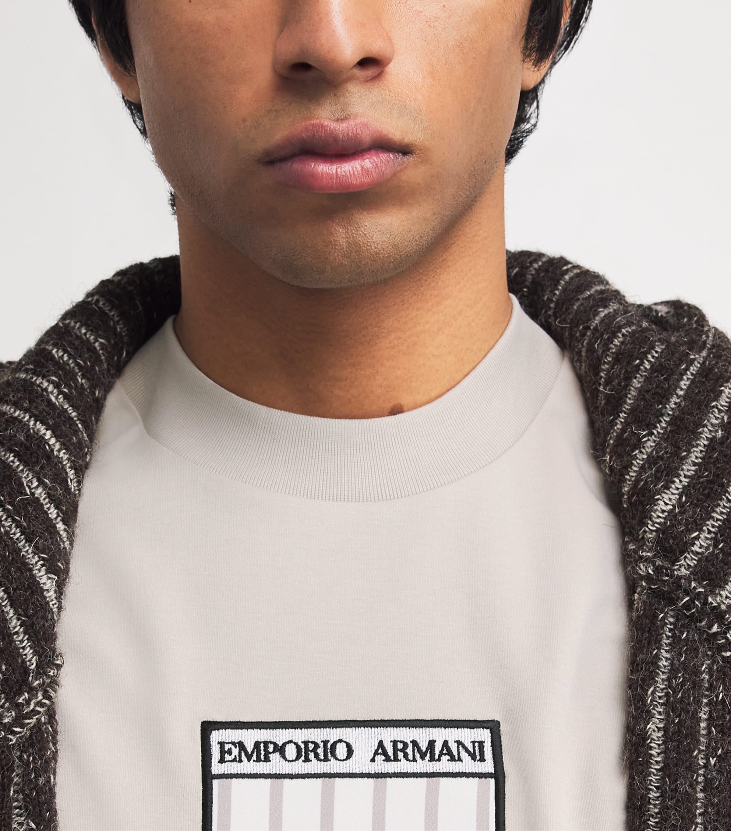 Cotton Logo Long-Sleeve T-Shirt F1057 Image 6