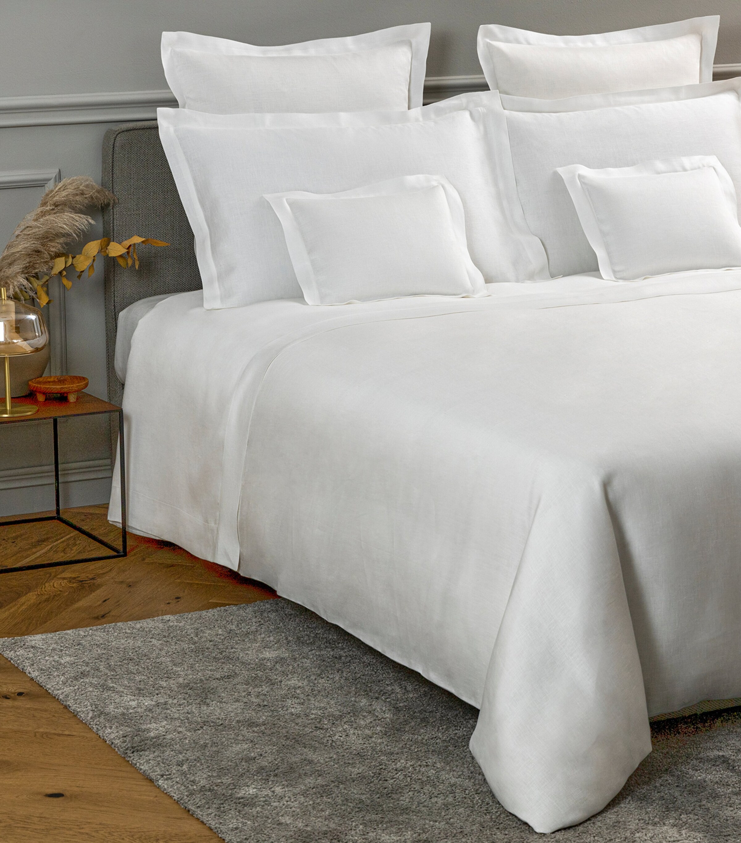 Frette Divine Duvet Cover (280cm x 260cm) Bianco Ottico Image 4