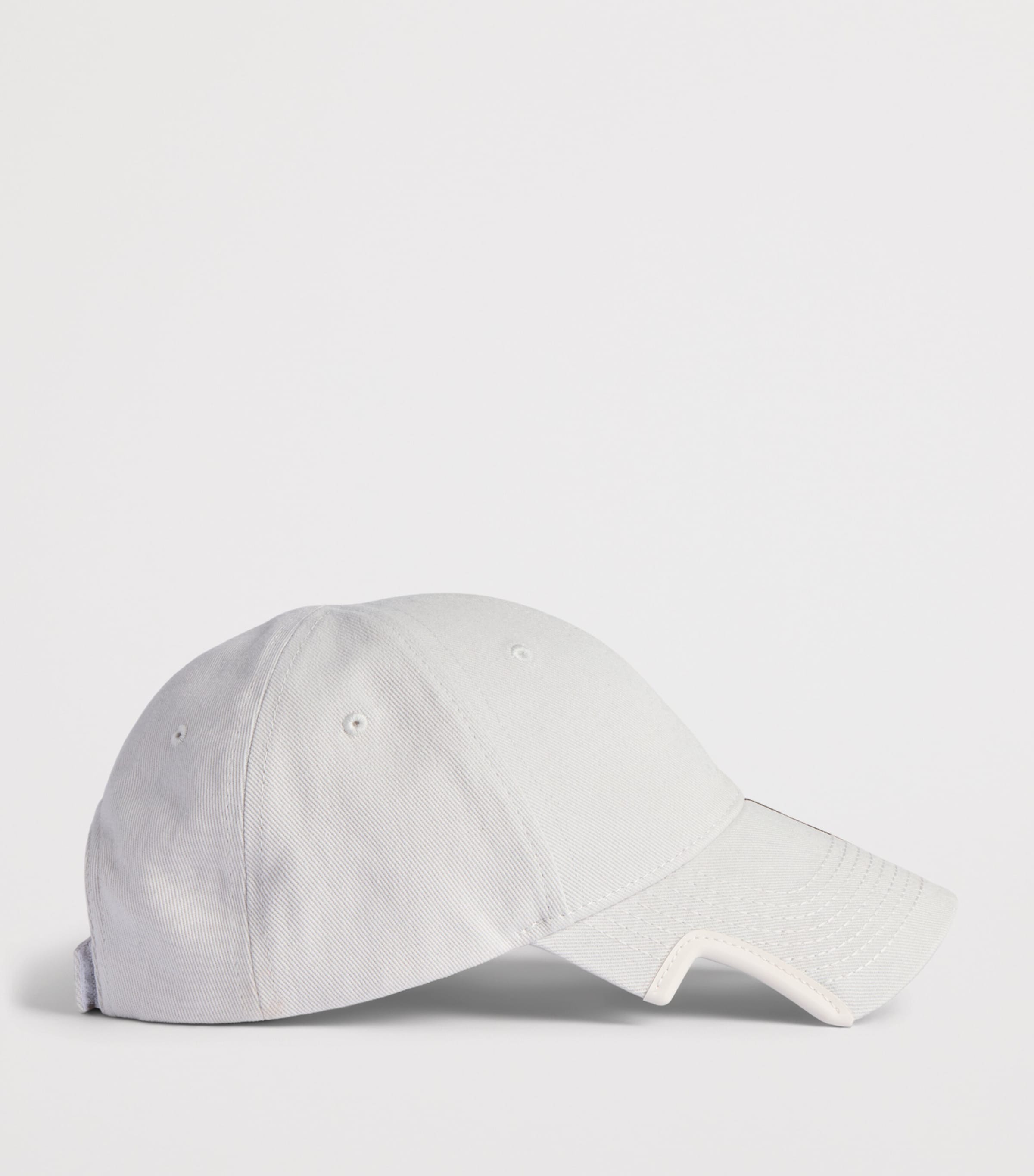 Cursive Logo Baseball Cap 9017 Image 4