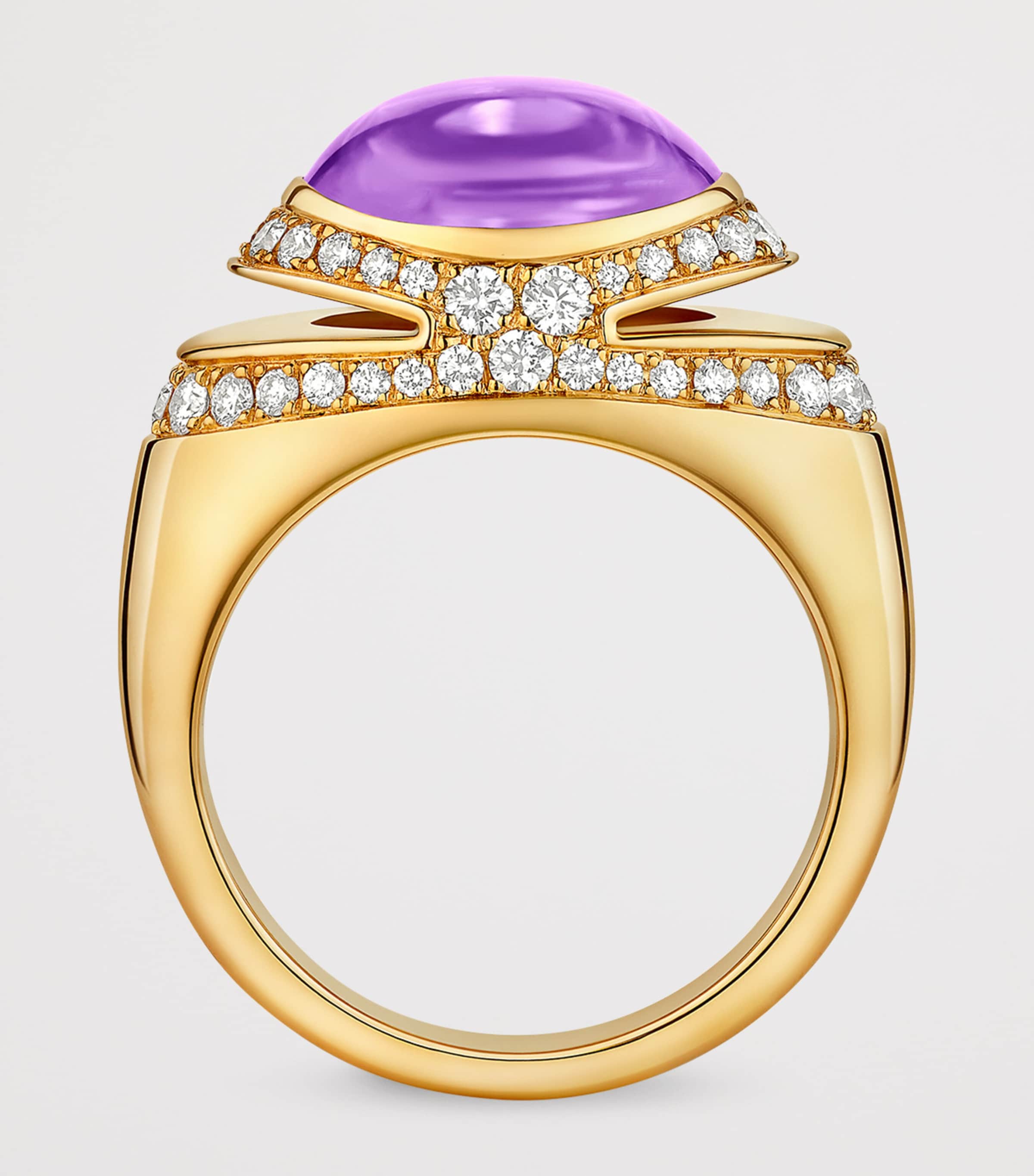 Bvlgari Yellow Gold, Diamond and Amethyst Cabochon Ring Gold Image 2