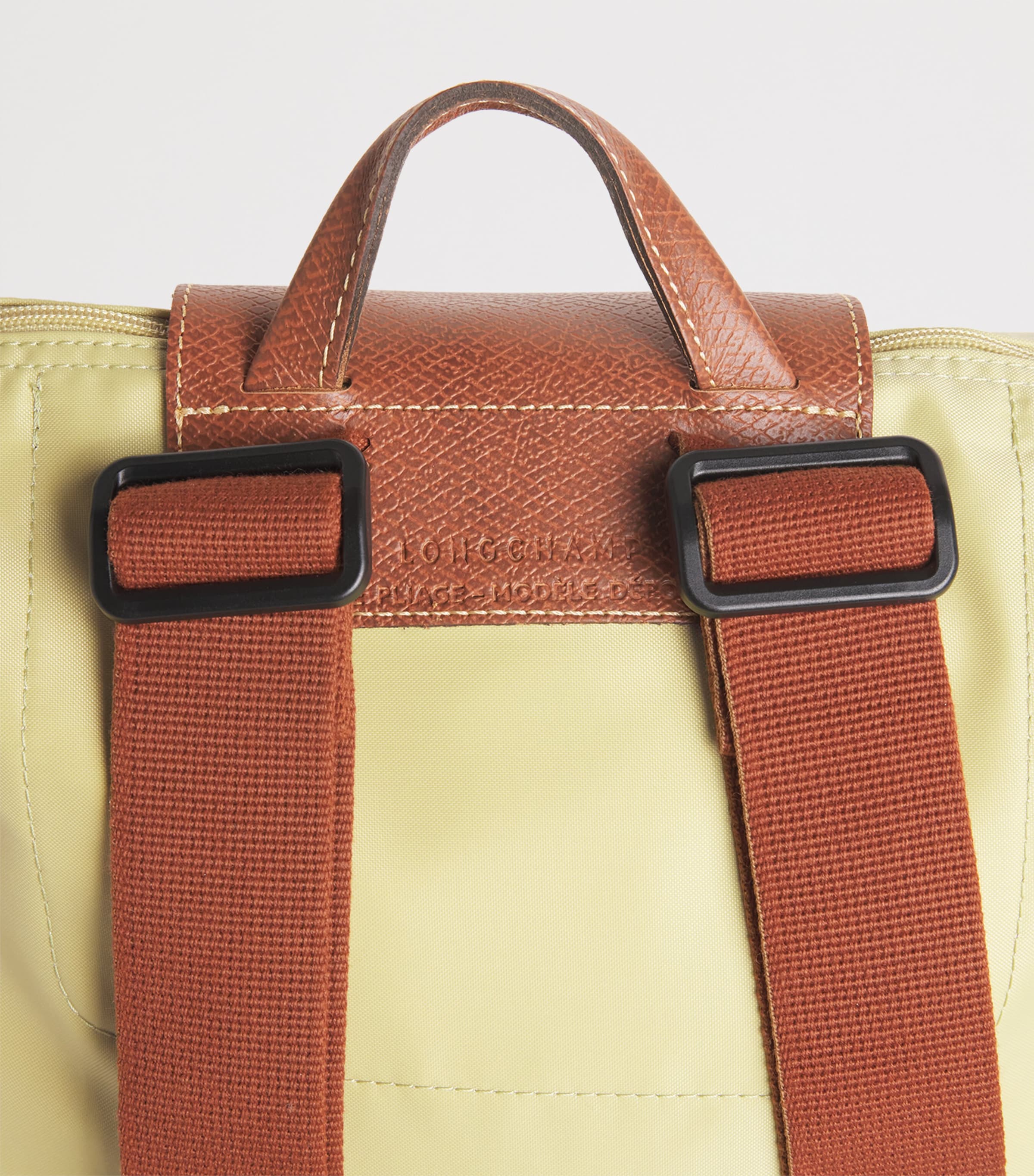 Medium Le Pliage Original Backpack 244 PISTACHIO Image 4