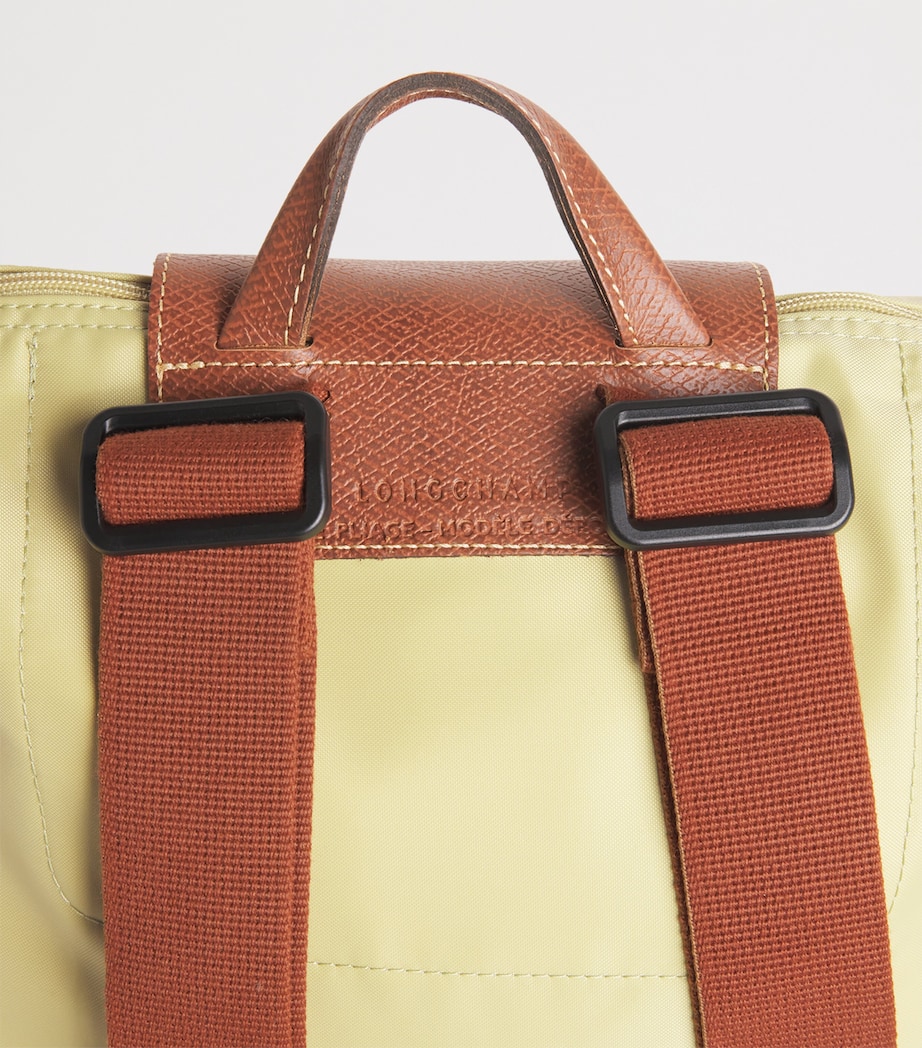 Medium Le Pliage Original Backpack 244 PISTACHIO Image 4