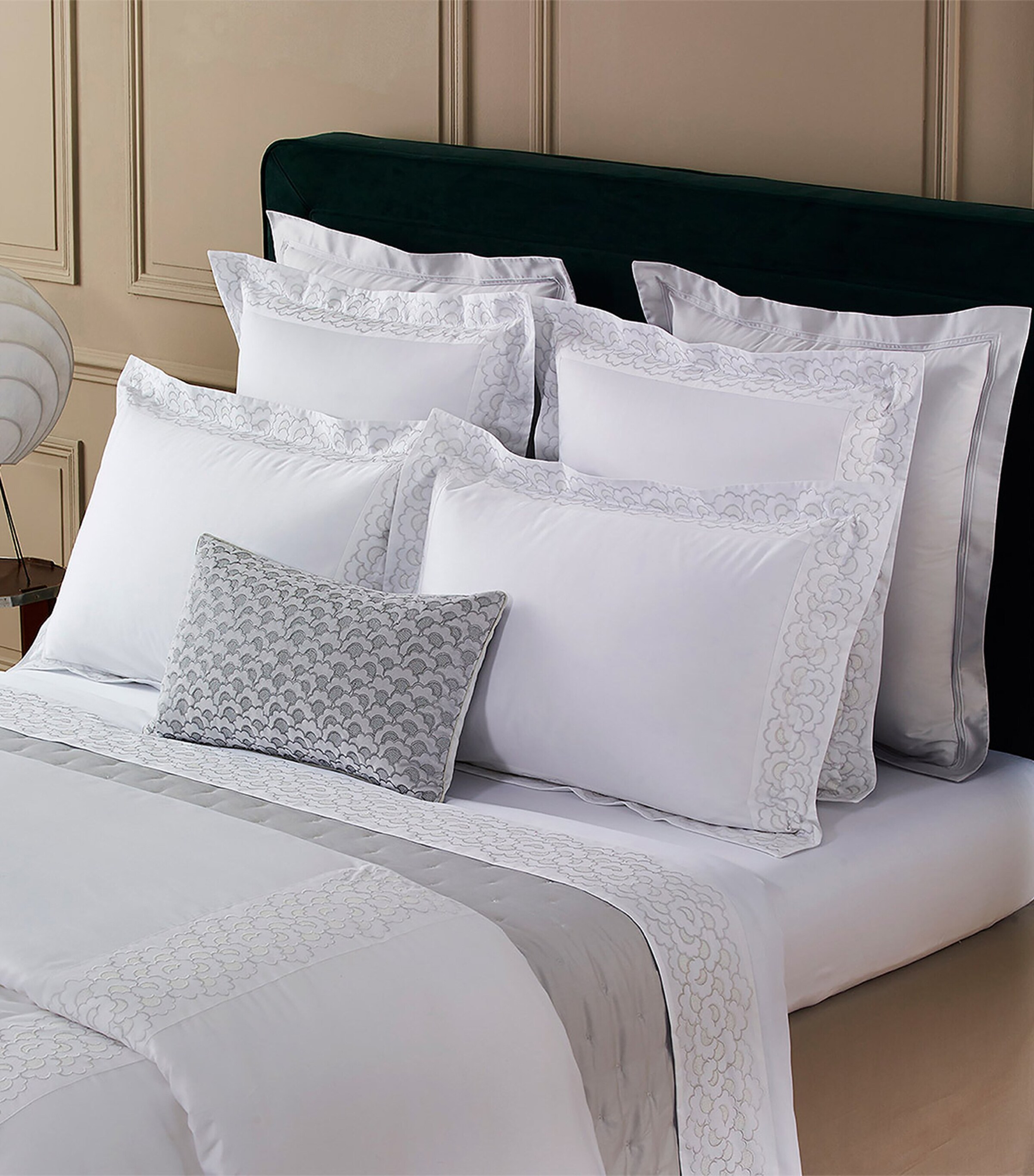 Yves Delorme Festons Square Oxford Pillowcase (65cm x 65cm) Blanc Image 2