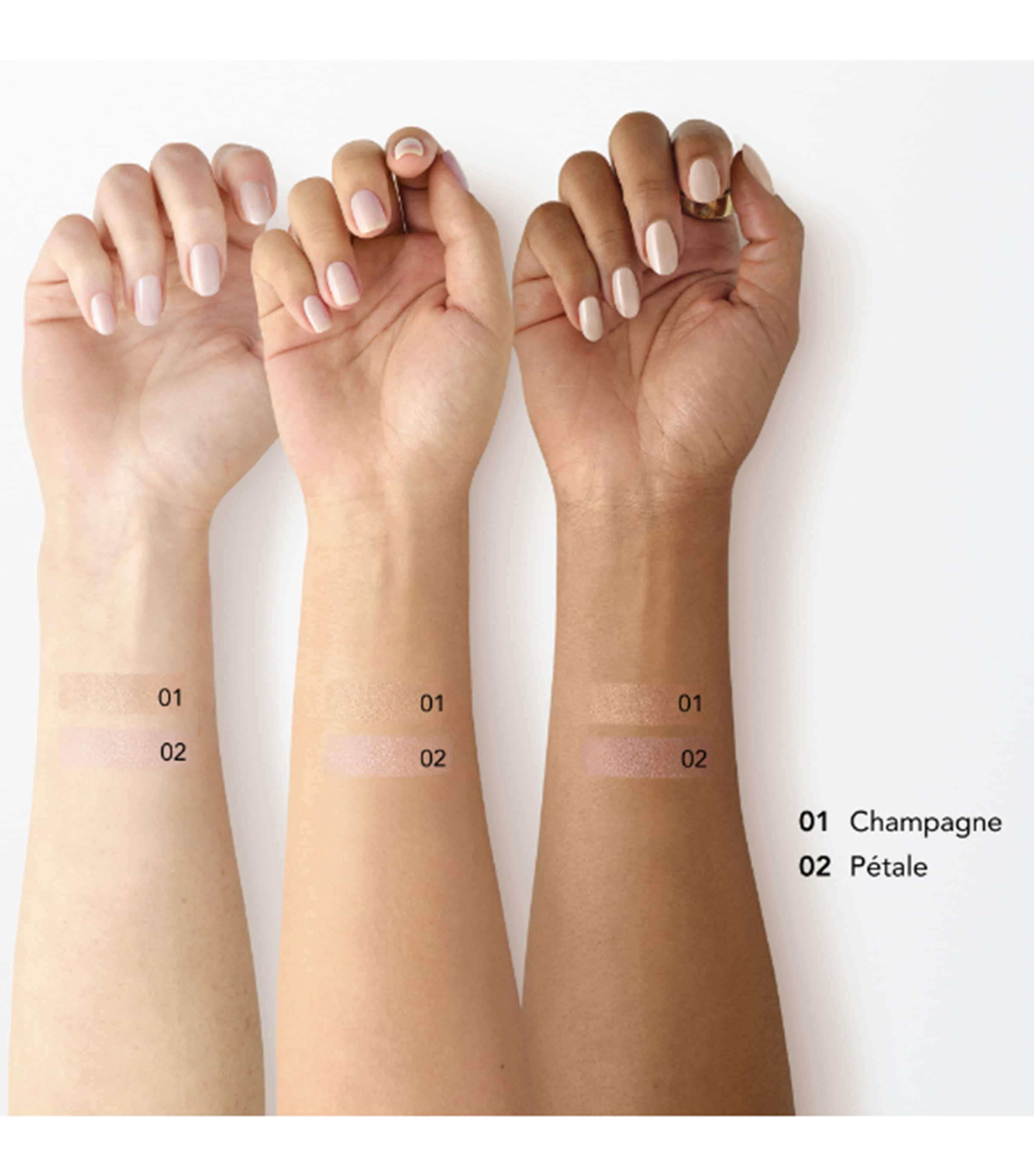 Chantecaille Cheek Light Highlighter Petale Image 2