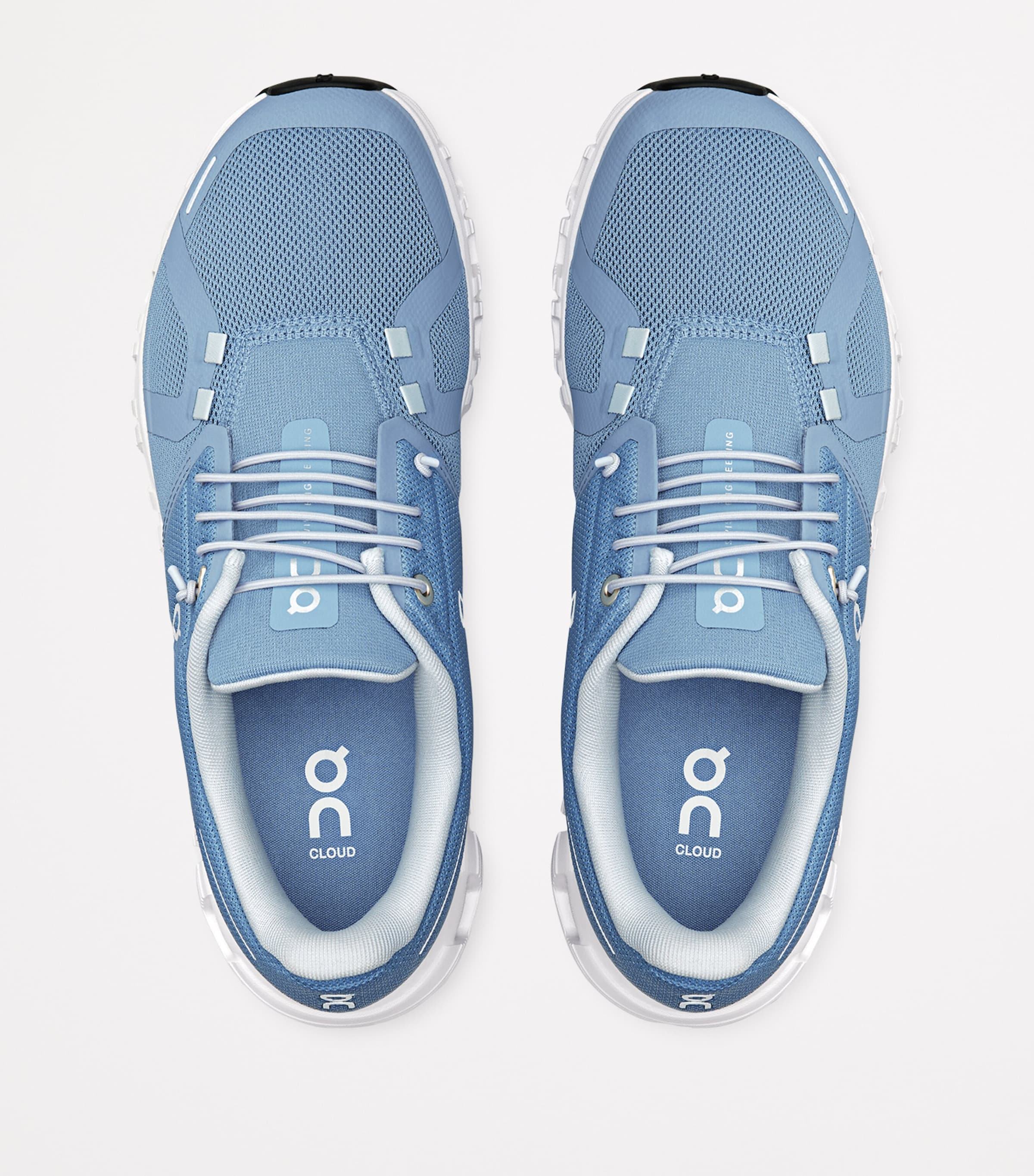 On Cloud 6 Trainers Chambray | White Image 3