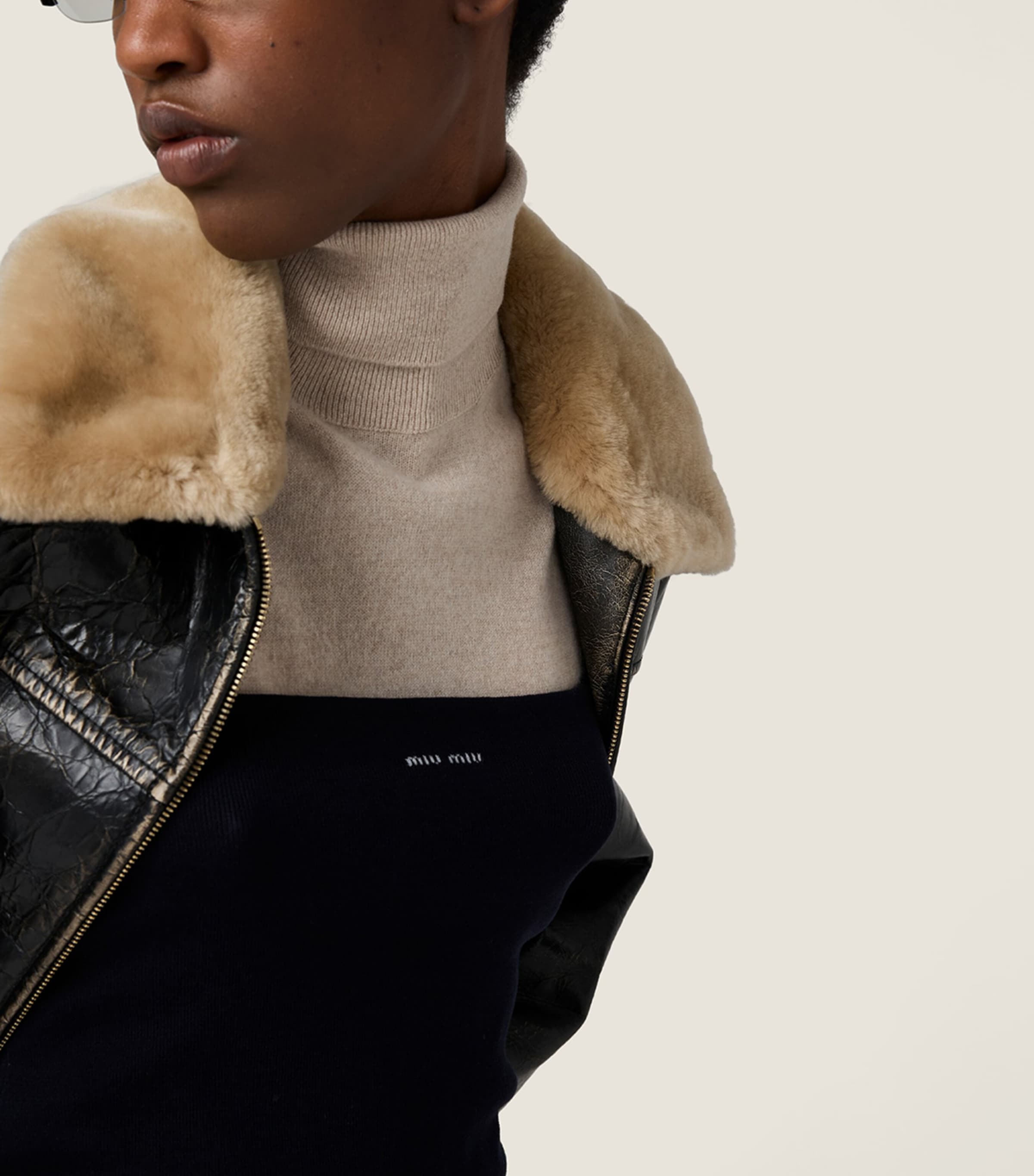 Cotton Knitted Logo Tube Top F0008 Image 4